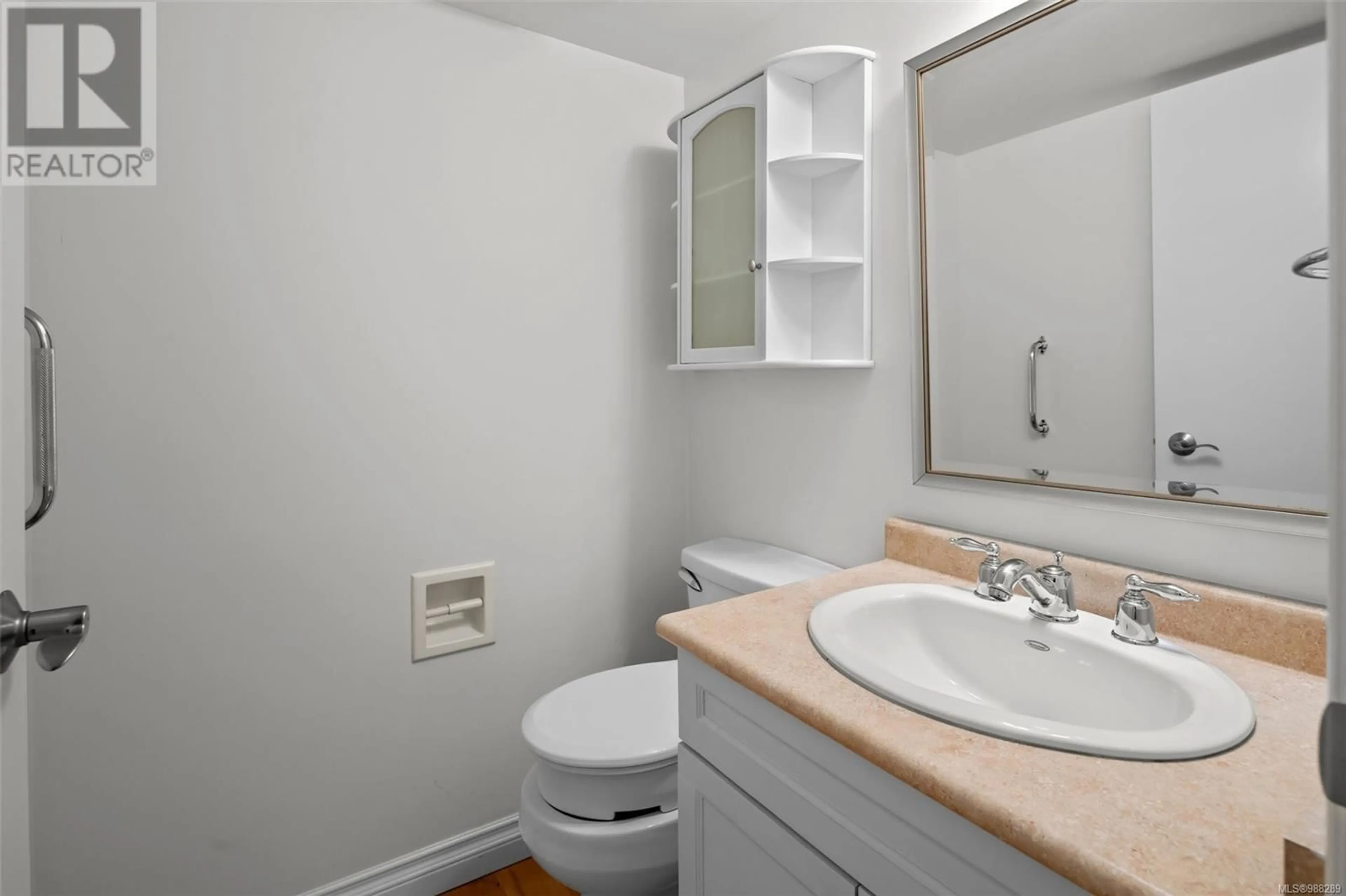 Standard bathroom, unknown for 101 280 Douglas St, Victoria British Columbia V8V2P2