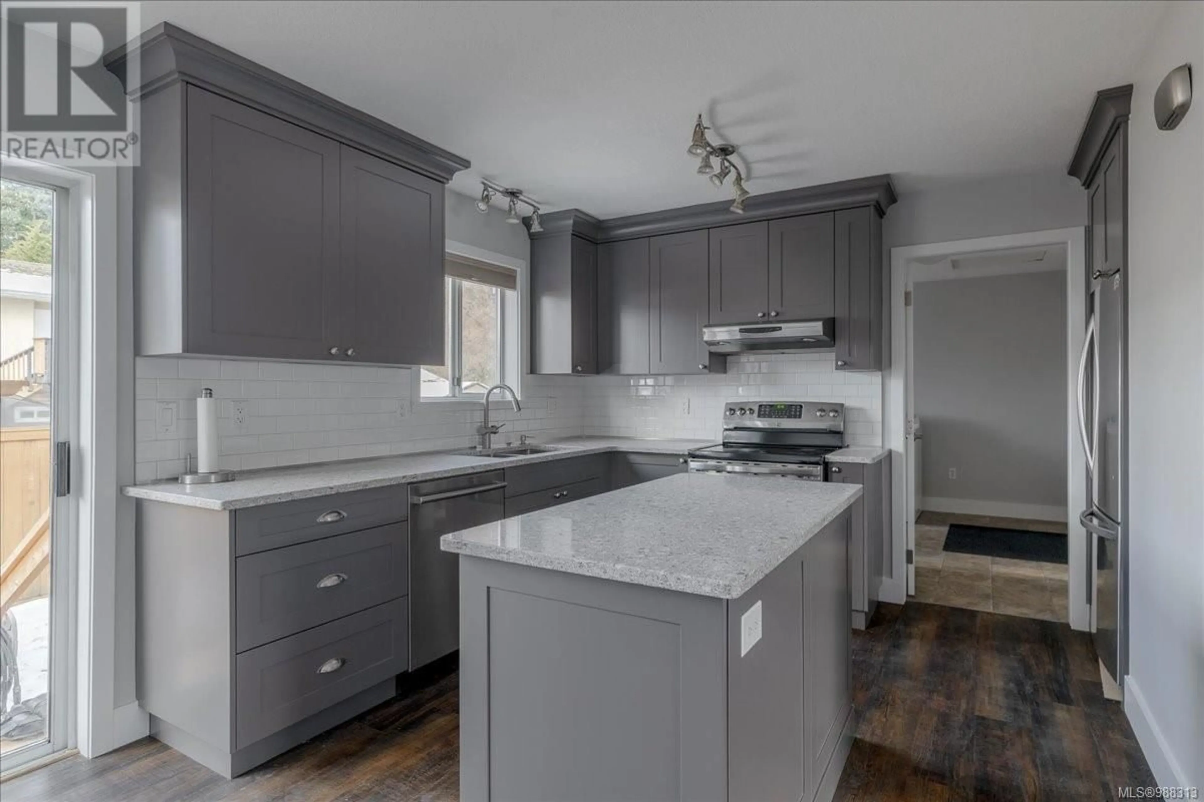 Open concept kitchen, unknown for 2 6135 Ryall Rd, Duncan British Columbia V9L2H6