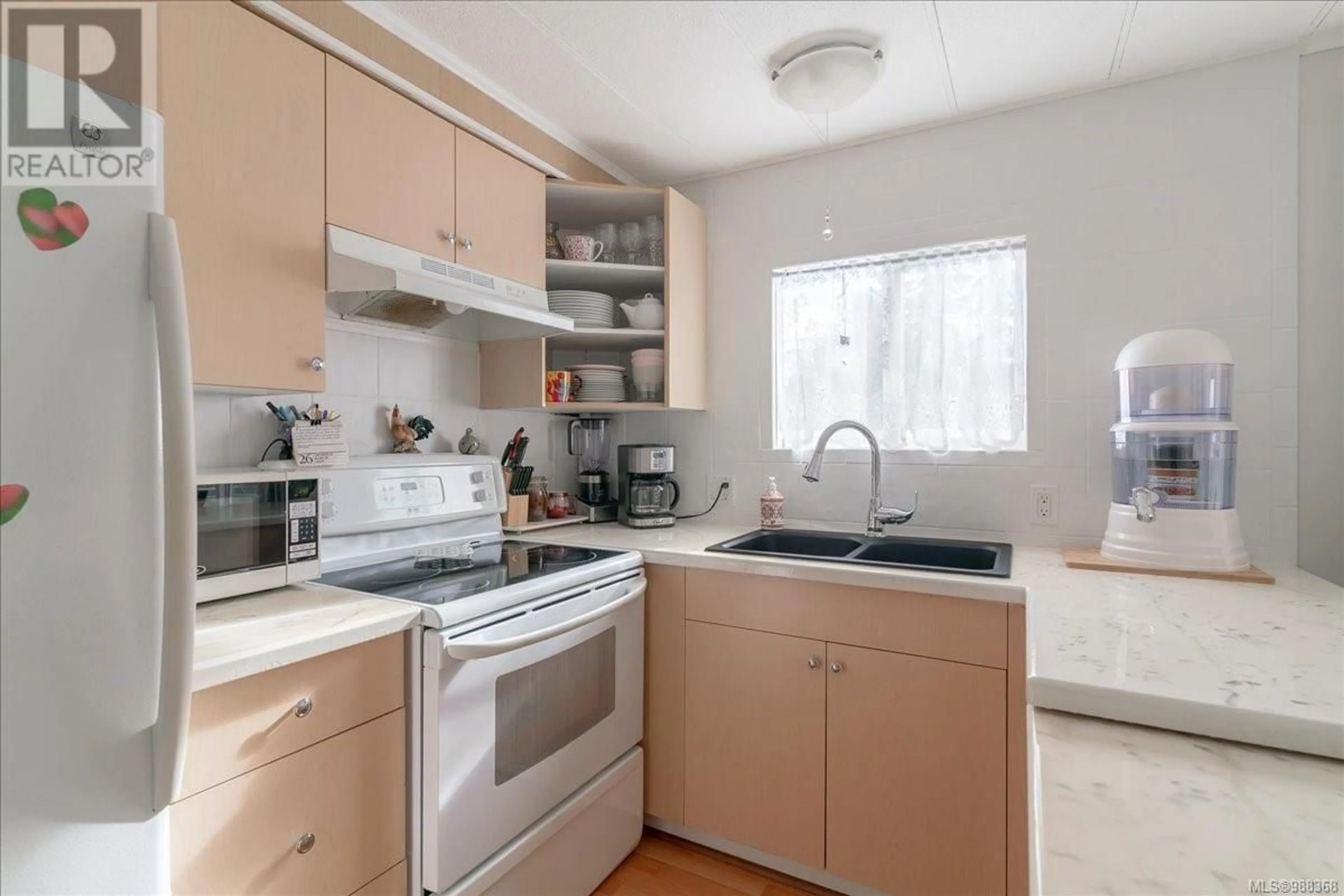 Standard kitchen, unknown for 34 1359 Cranberry Ave, Nanaimo British Columbia V9R6L5