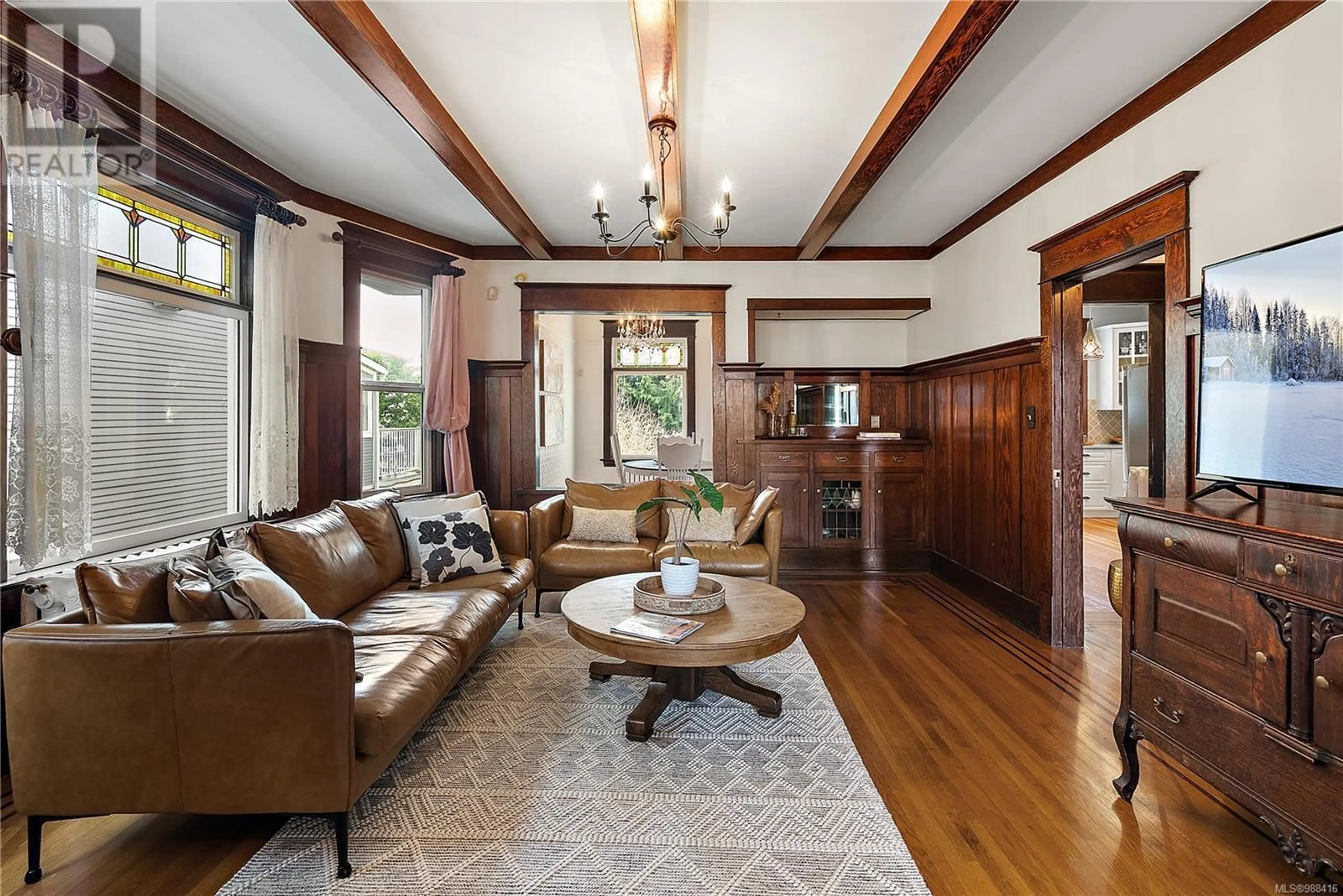 Living room with furniture, unknown for 329 SIMCOE STREET, Victoria British Columbia V8V1K9
