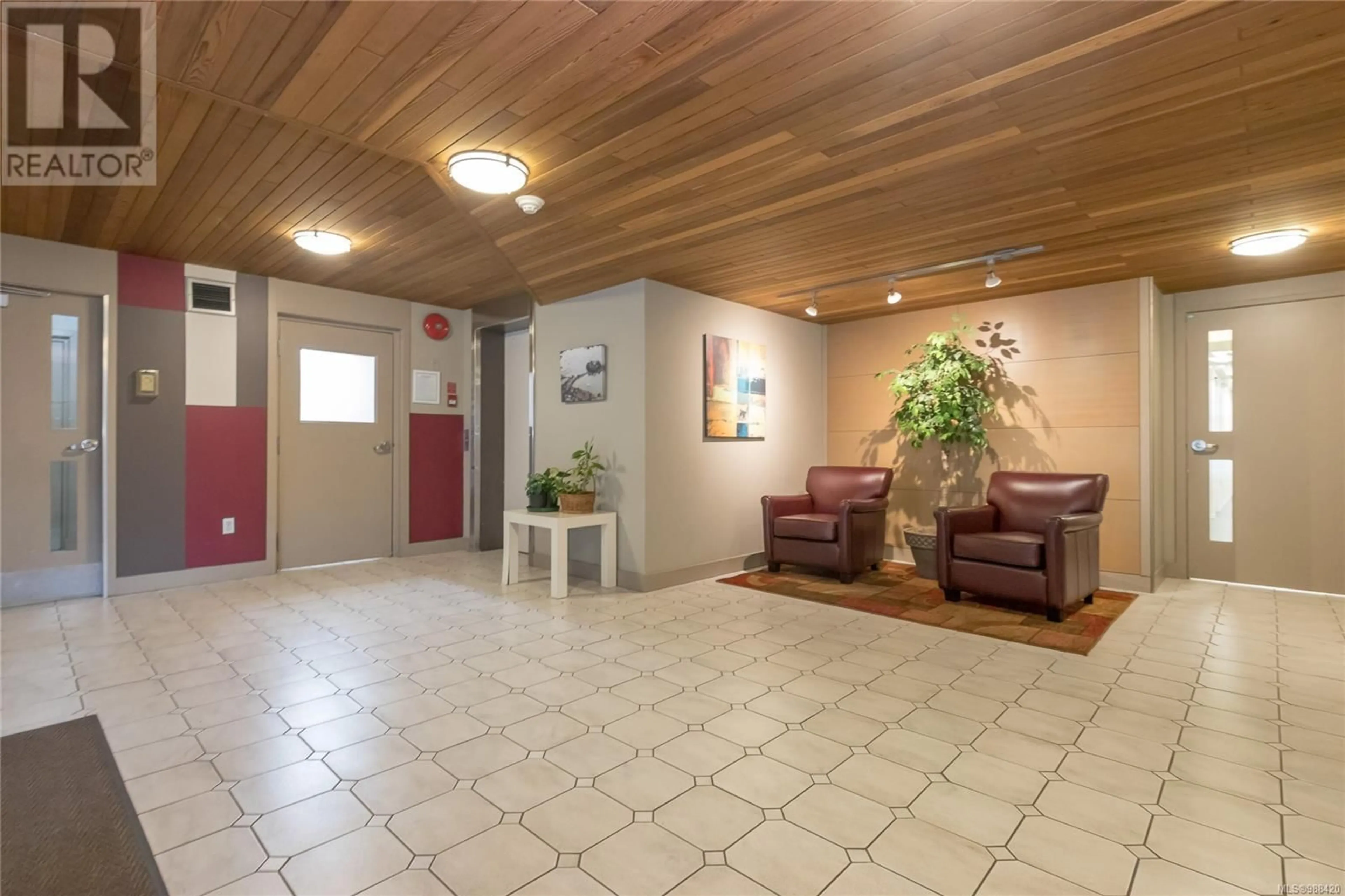 Lobby for 108 10459 Resthaven Dr, Sidney British Columbia V8L3H6