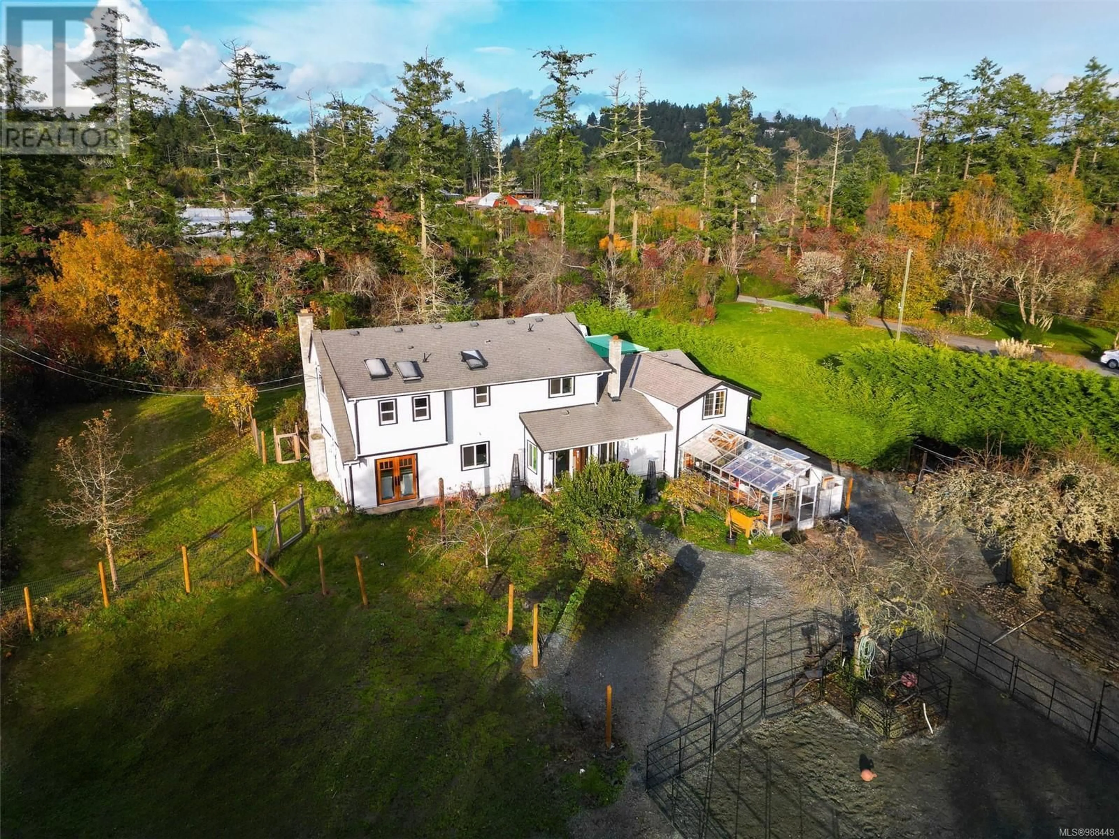 A pic from outside/outdoor area/front of a property/back of a property/a pic from drone, unknown for 931 Clayton Rd, North Saanich British Columbia V8L5M3