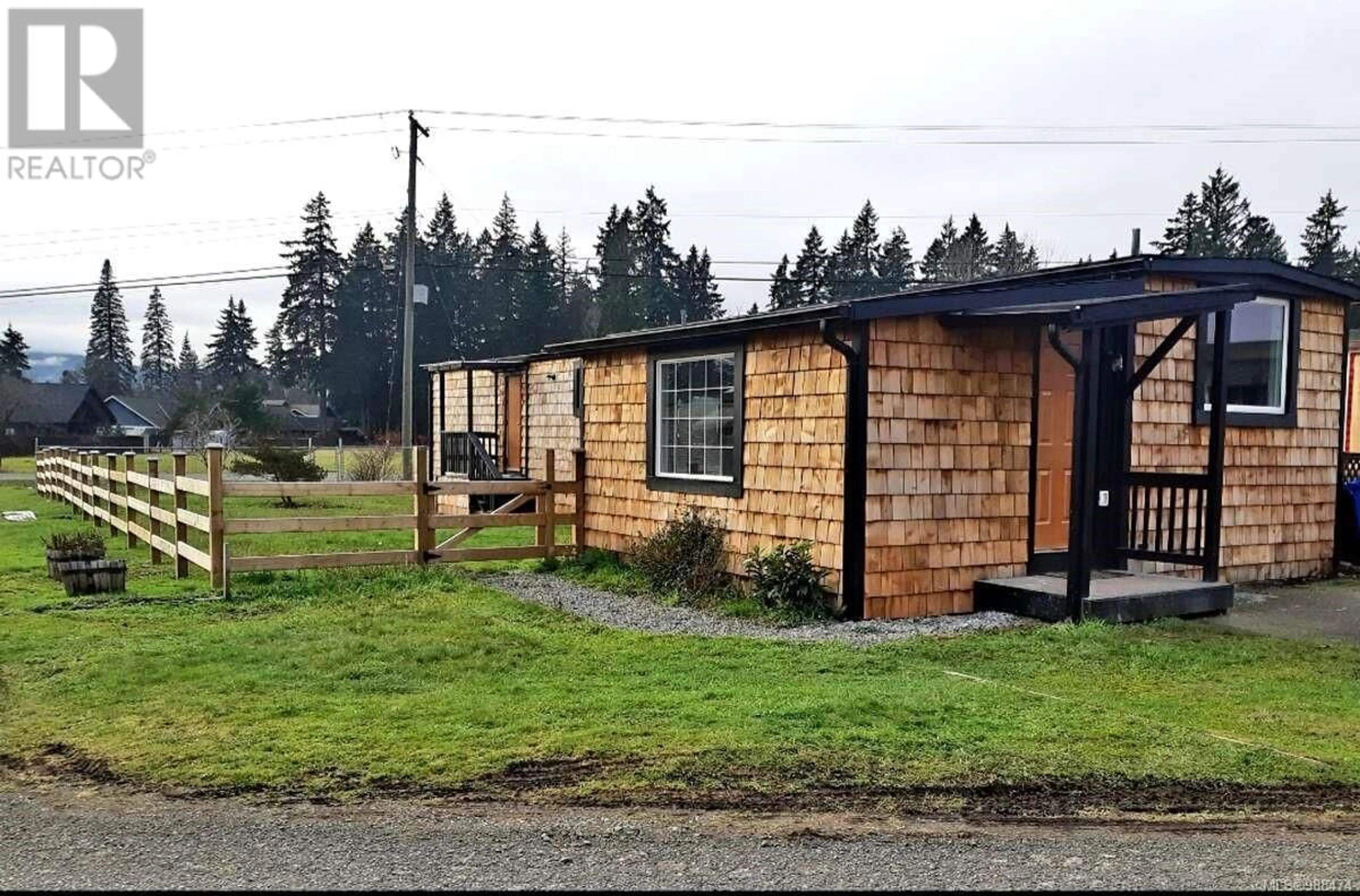 A pic from outside/outdoor area/front of a property/back of a property/a pic from drone, unknown for 31 5555 GRANDVIEW Rd, Port Alberni British Columbia V9Y8H5