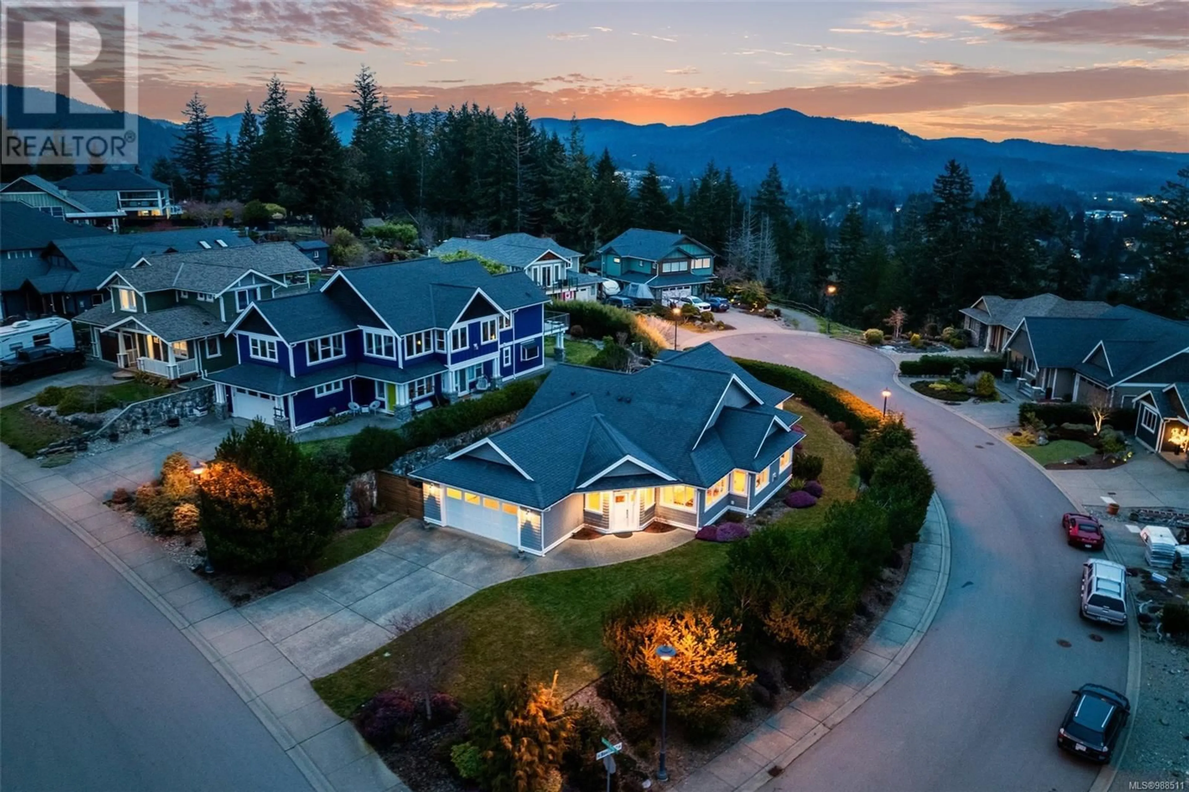 A pic from outside/outdoor area/front of a property/back of a property/a pic from drone, mountain view for 2363 Mountain Heights Dr, Sooke British Columbia V9Z1M4