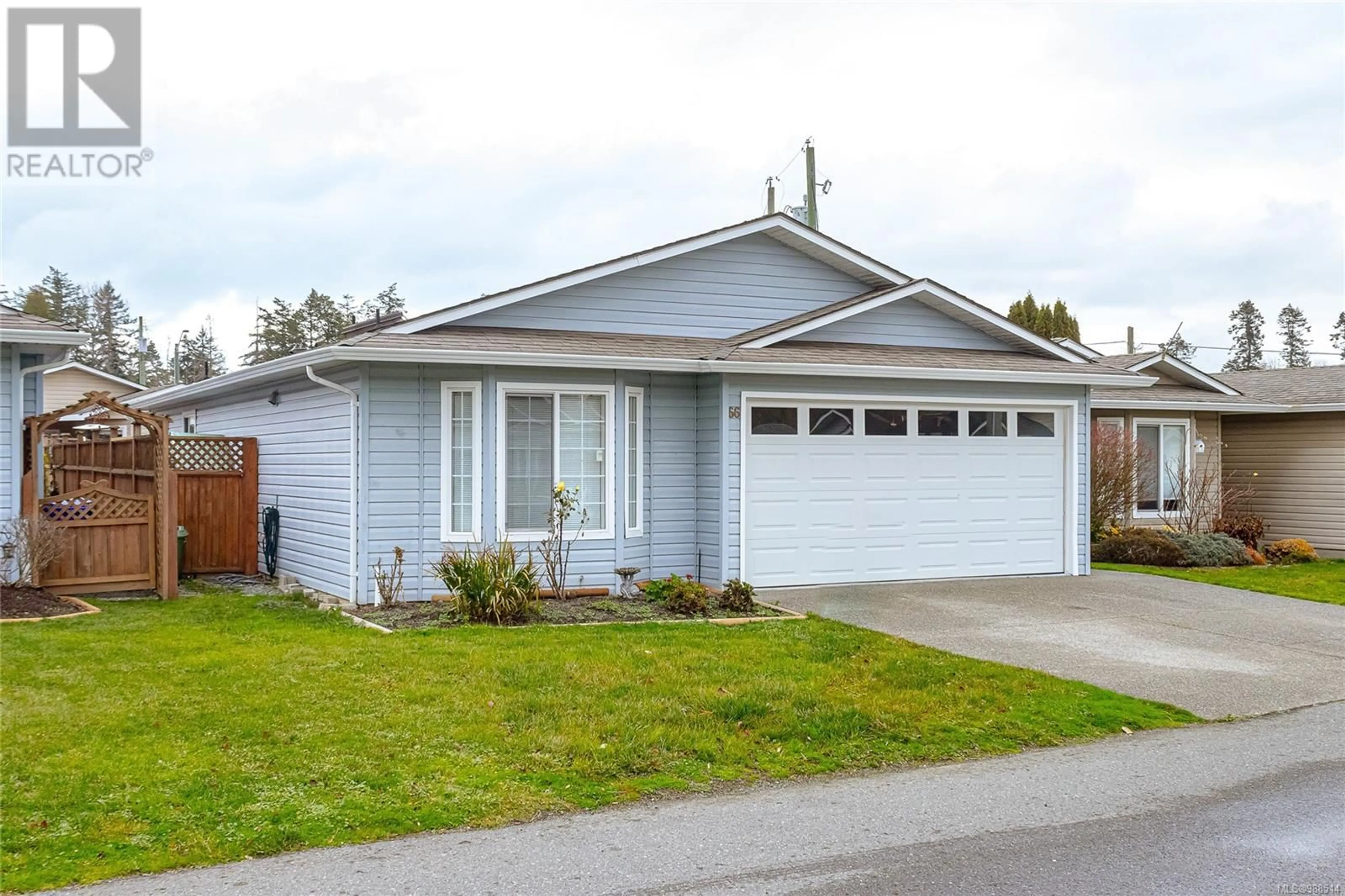 Home with vinyl exterior material, street for 66 7570 Tetayut Rd, Central Saanich British Columbia V8M2H4