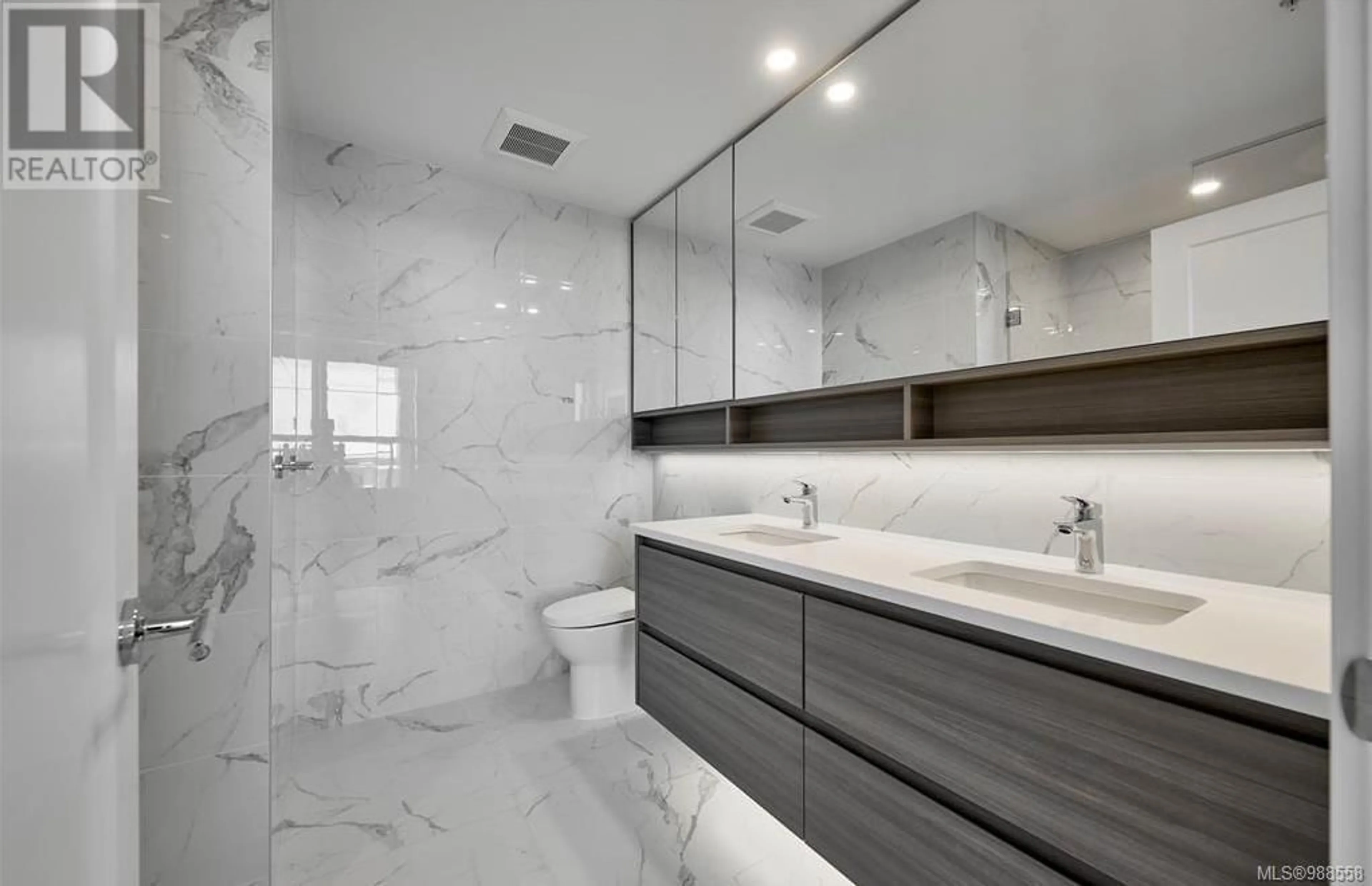 Contemporary bathroom, ceramic/tile floor for 503 777 Herald St, Victoria British Columbia V8T0C7