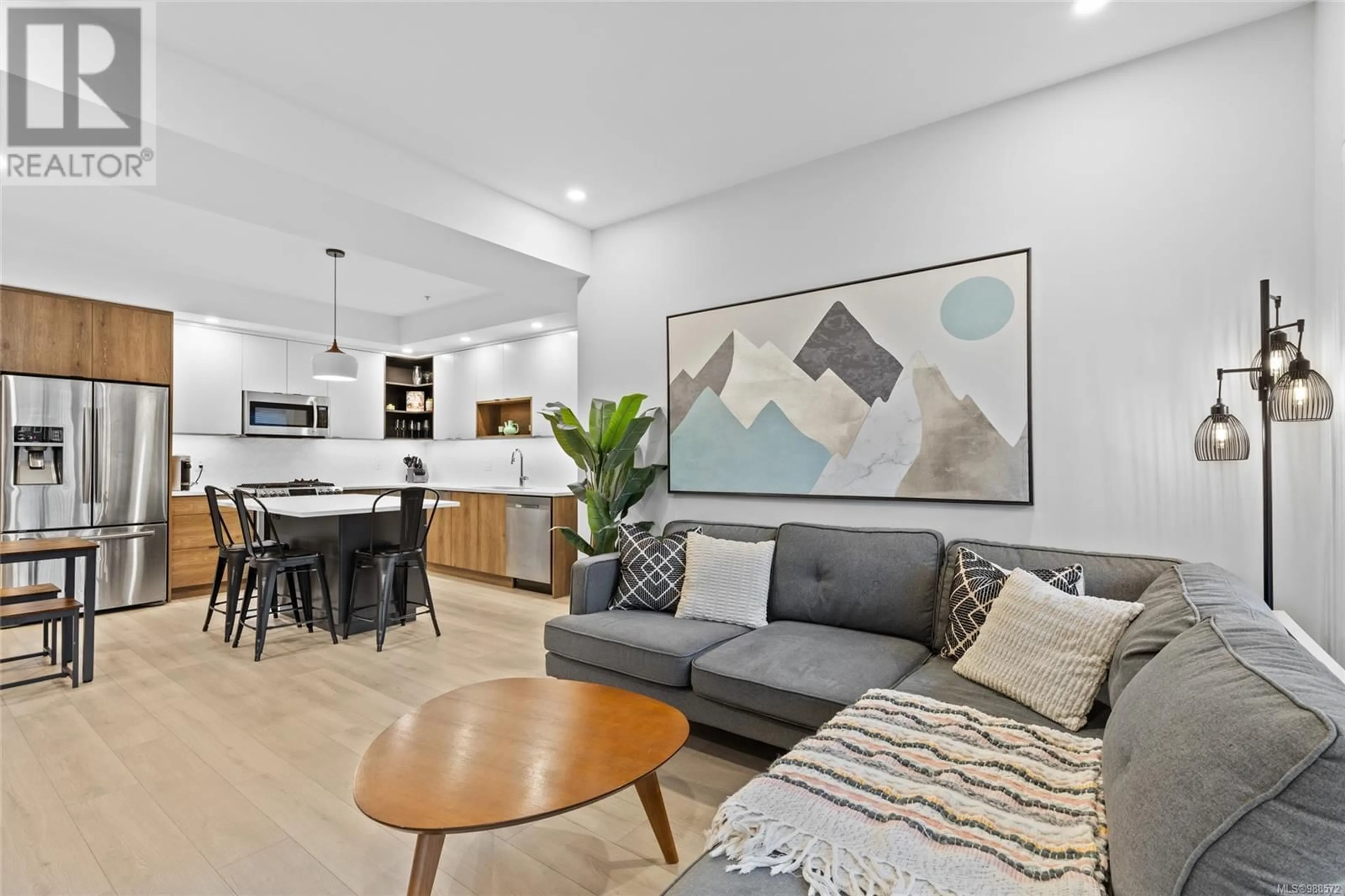 Living room with furniture, unknown for 114 - 950 WHIRLAWAY CRESCENT, Langford British Columbia V9B0Y3