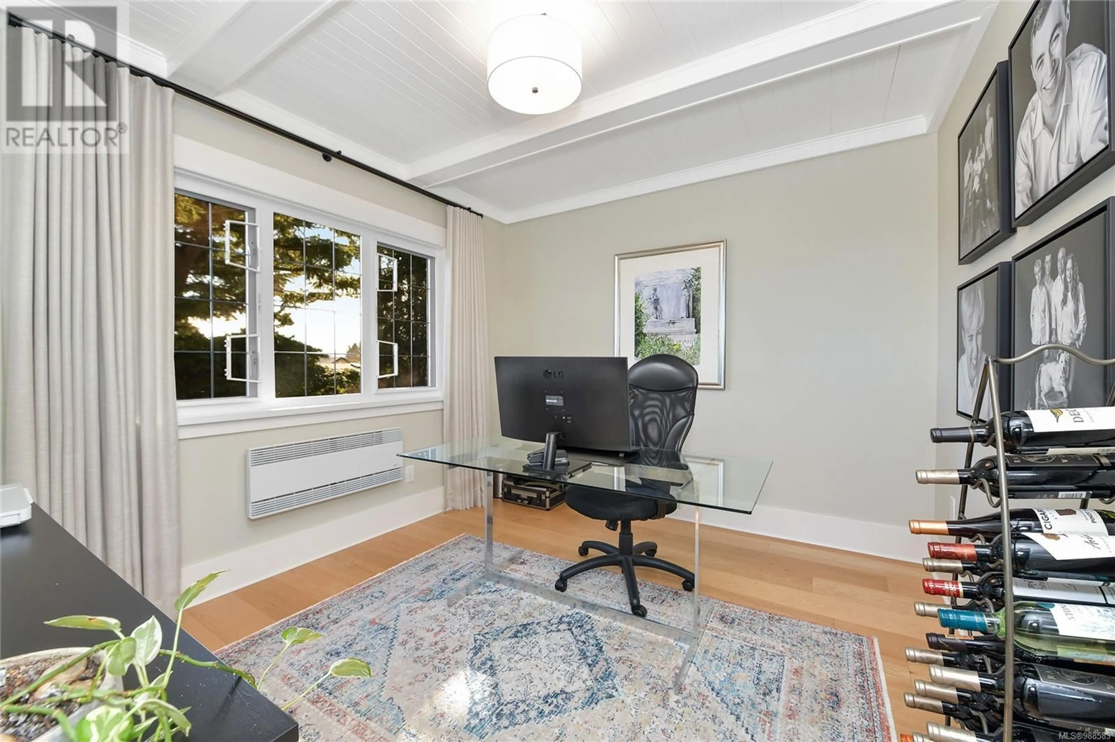 A pic of a room for 2350 NOTTINGHAM ROAD, Oak Bay British Columbia V8R6C1