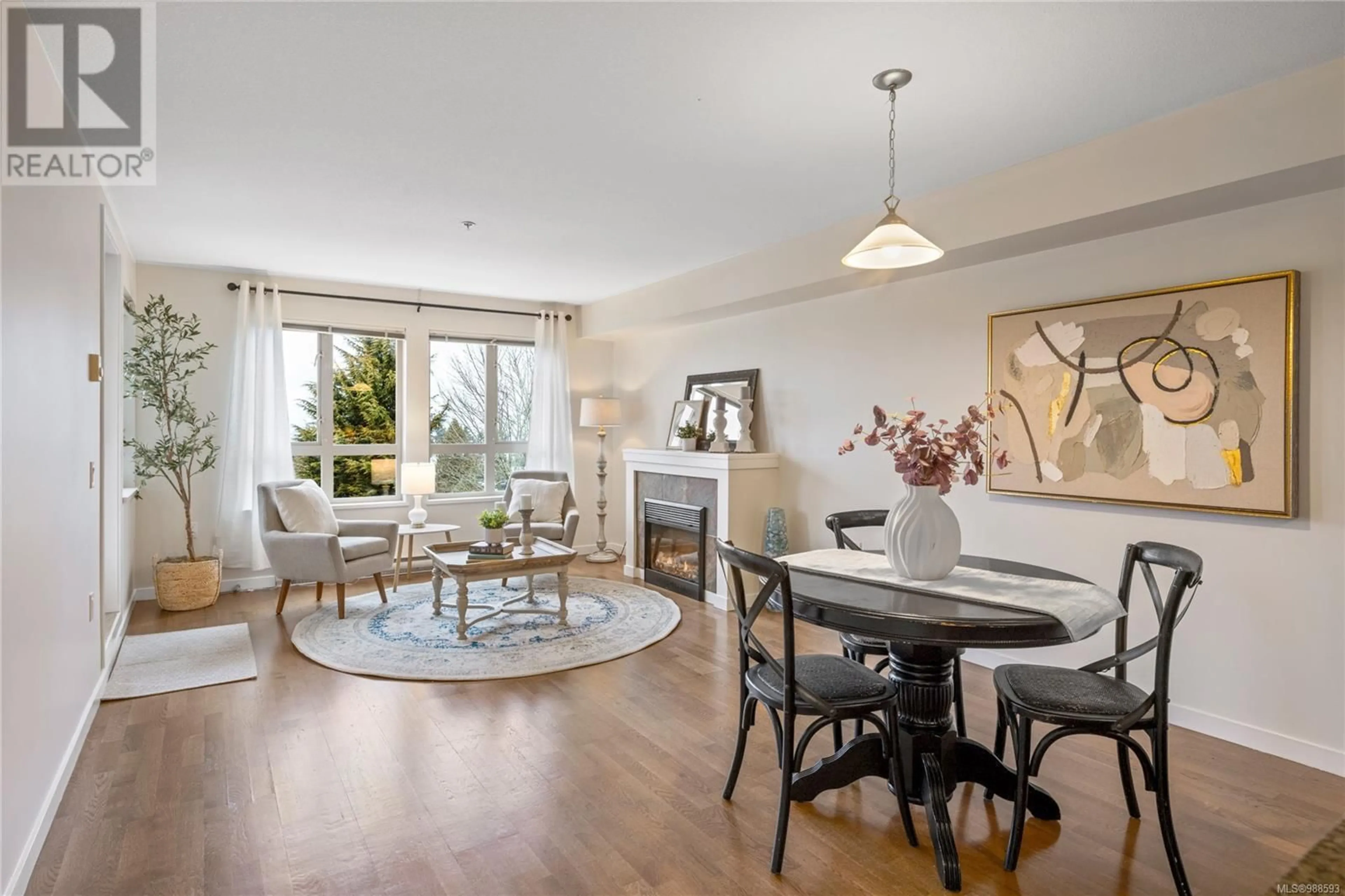 Dining room, wood/laminate floor for 409 297 Hirst Ave W, Parksville British Columbia V9P0A4