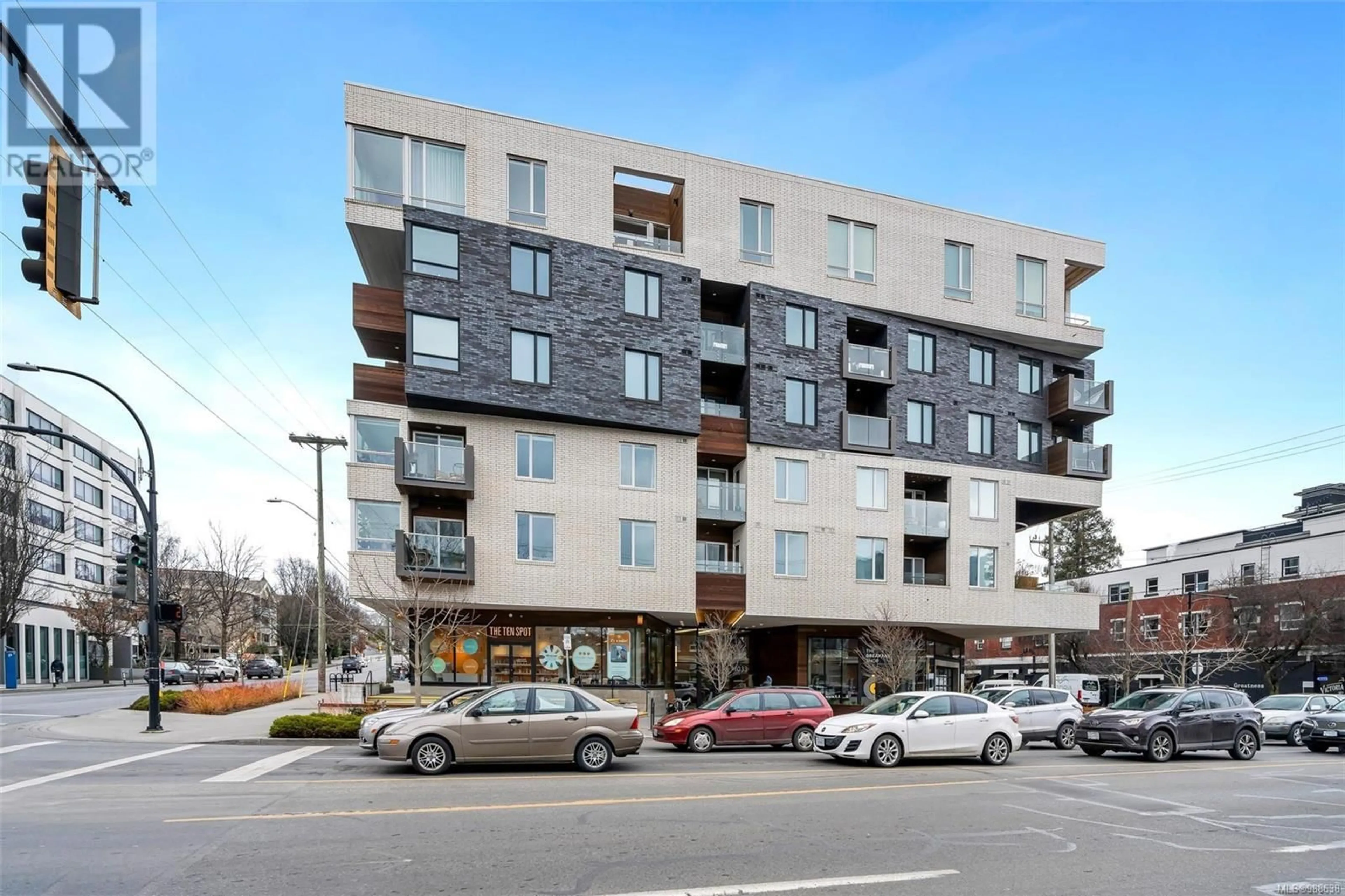 Unknown for 403 - 1033 COOK STREET, Victoria British Columbia V8V0E1