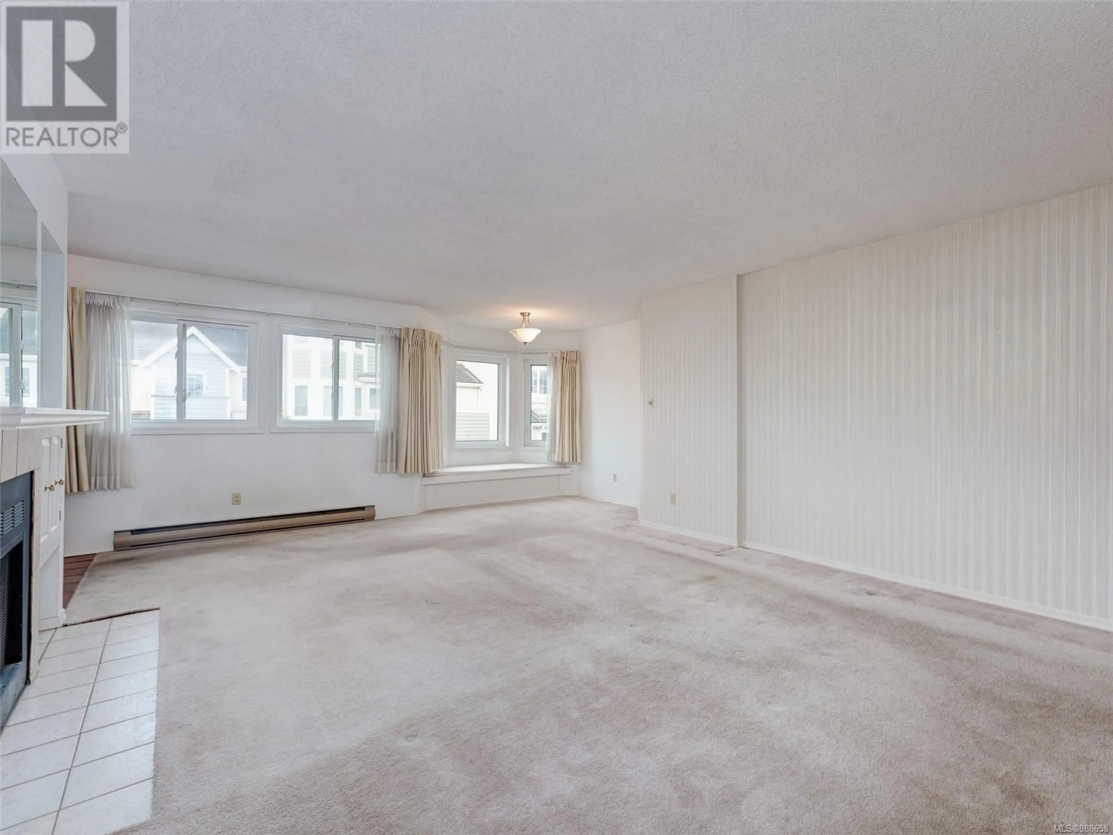 A pic of a room for 11 416 Dallas Rd, Victoria British Columbia V8V1A9