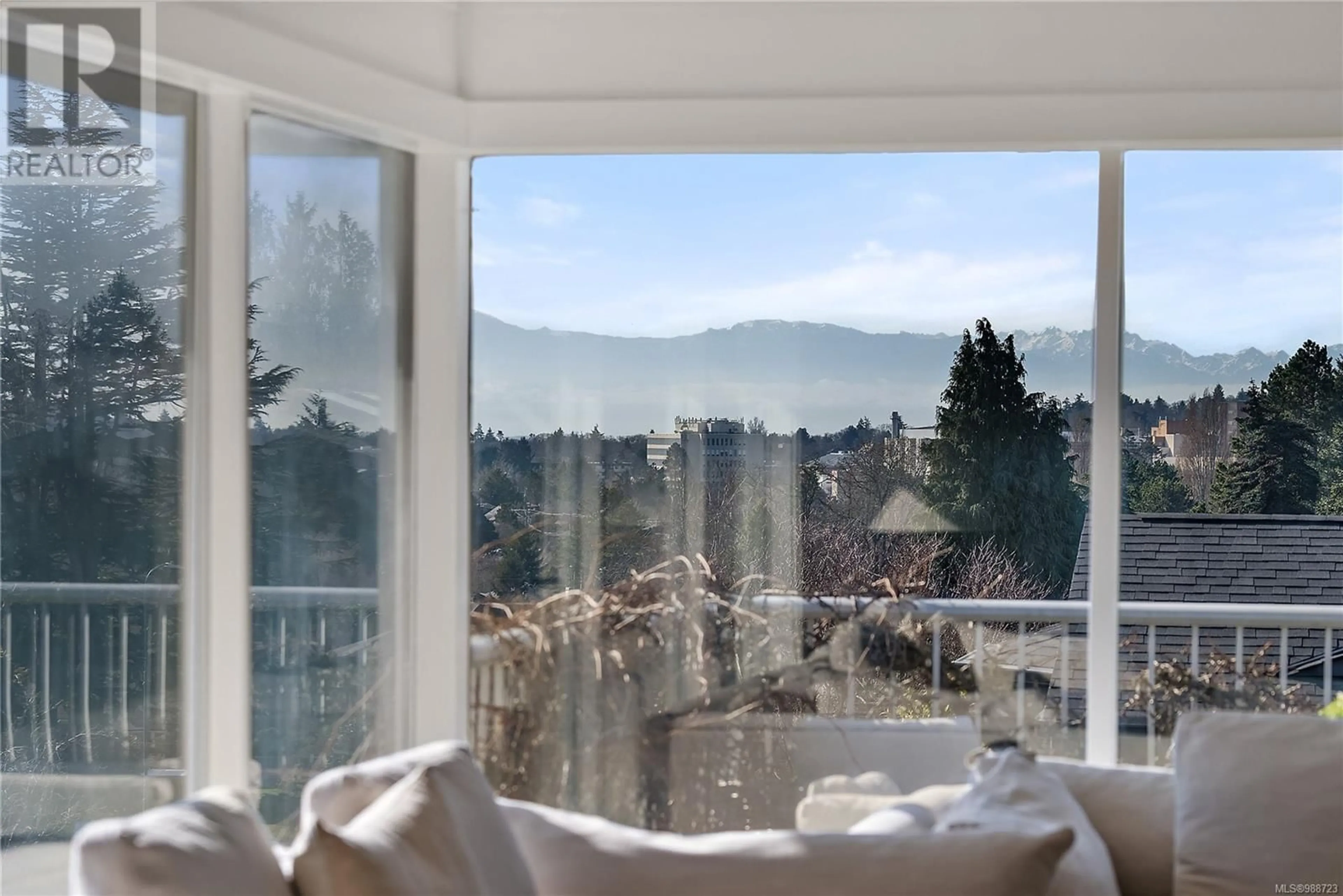 Balcony in the apartment, mountain view for 3042 WESTDOWNE ROAD, Oak Bay British Columbia V8R5G2