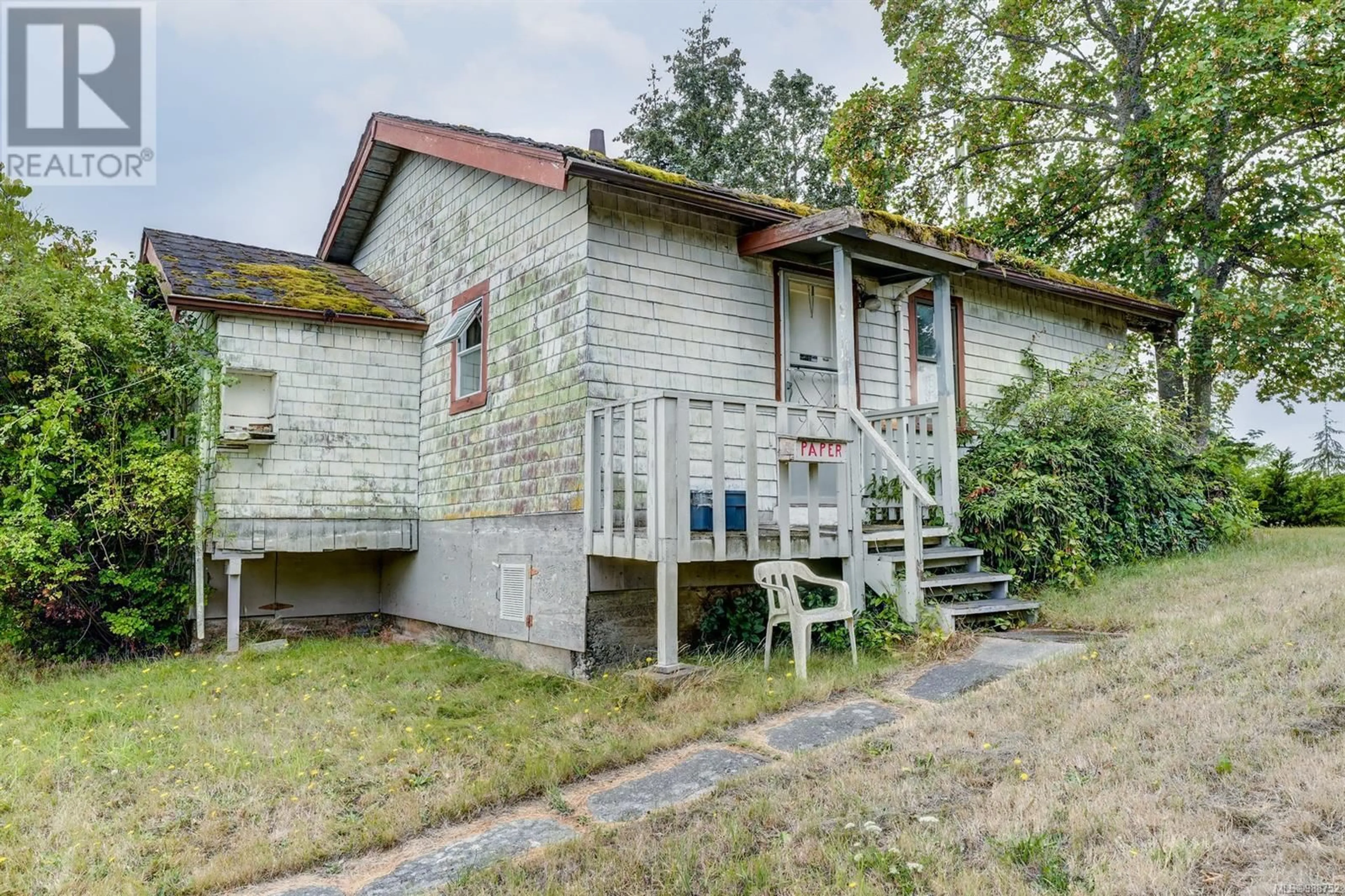 Unknown for 3927 Douglas St, Saanich British Columbia V8X5L3