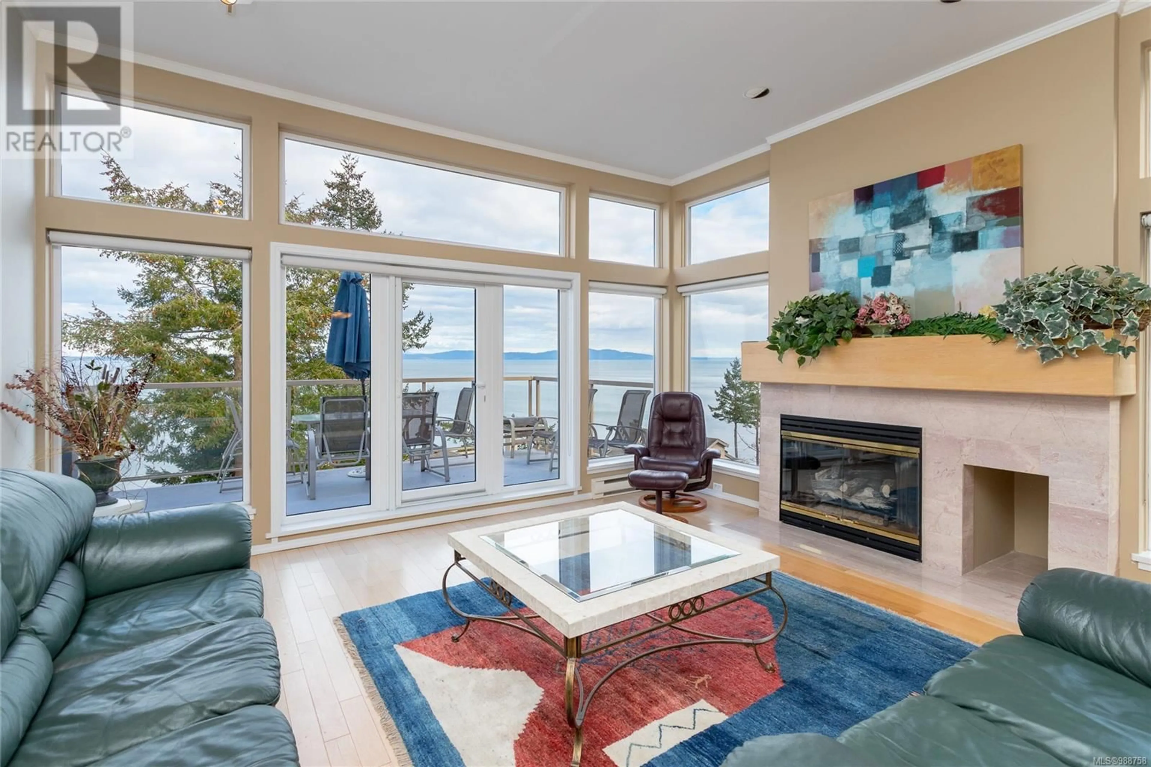 Living room with furniture, unknown for 9 - 4771 CORDOVA BAY ROAD, Saanich British Columbia V9Y2J7