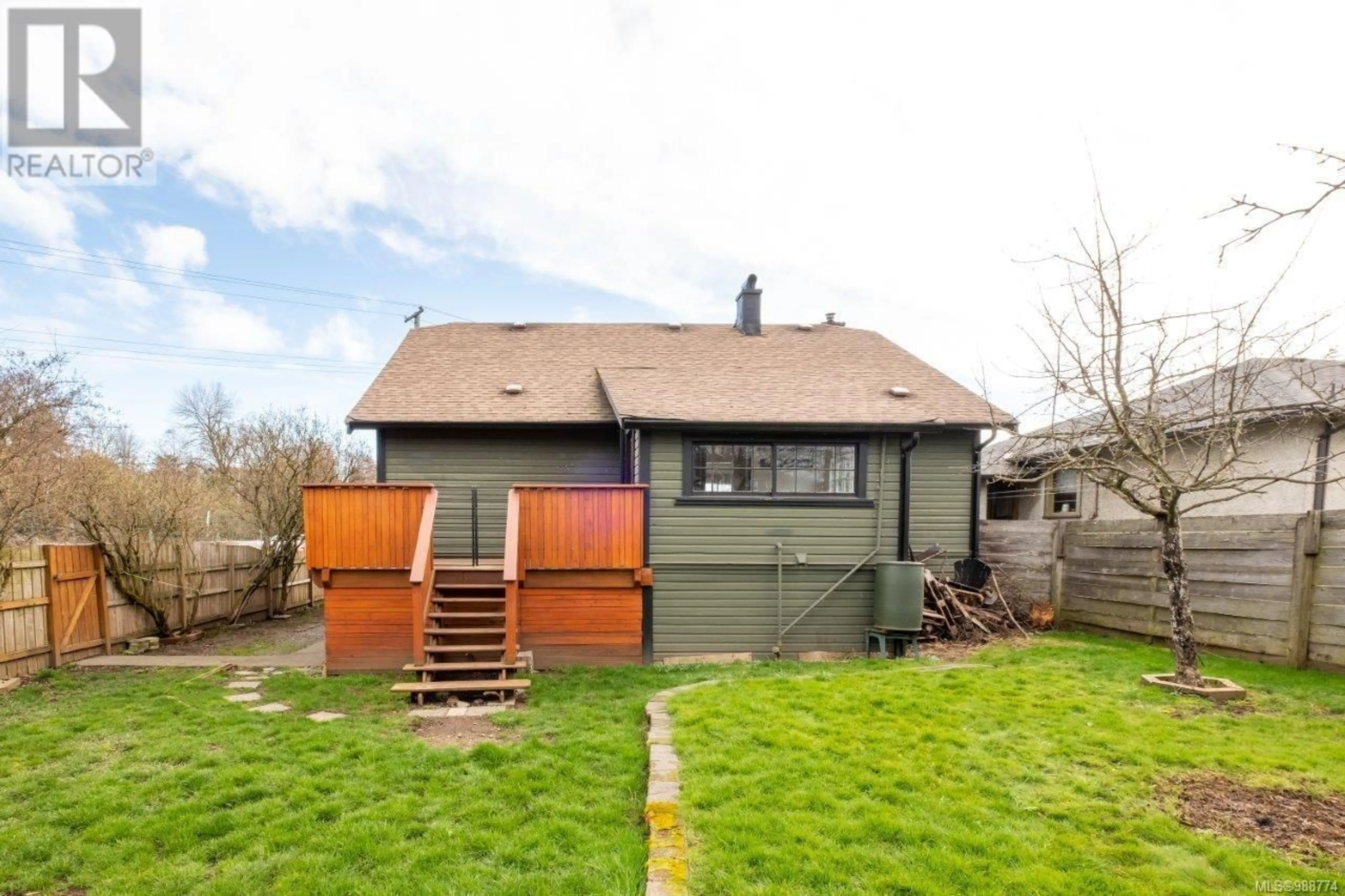 Shed for 401 Hamilton Ave, Nanaimo British Columbia V9R4E7