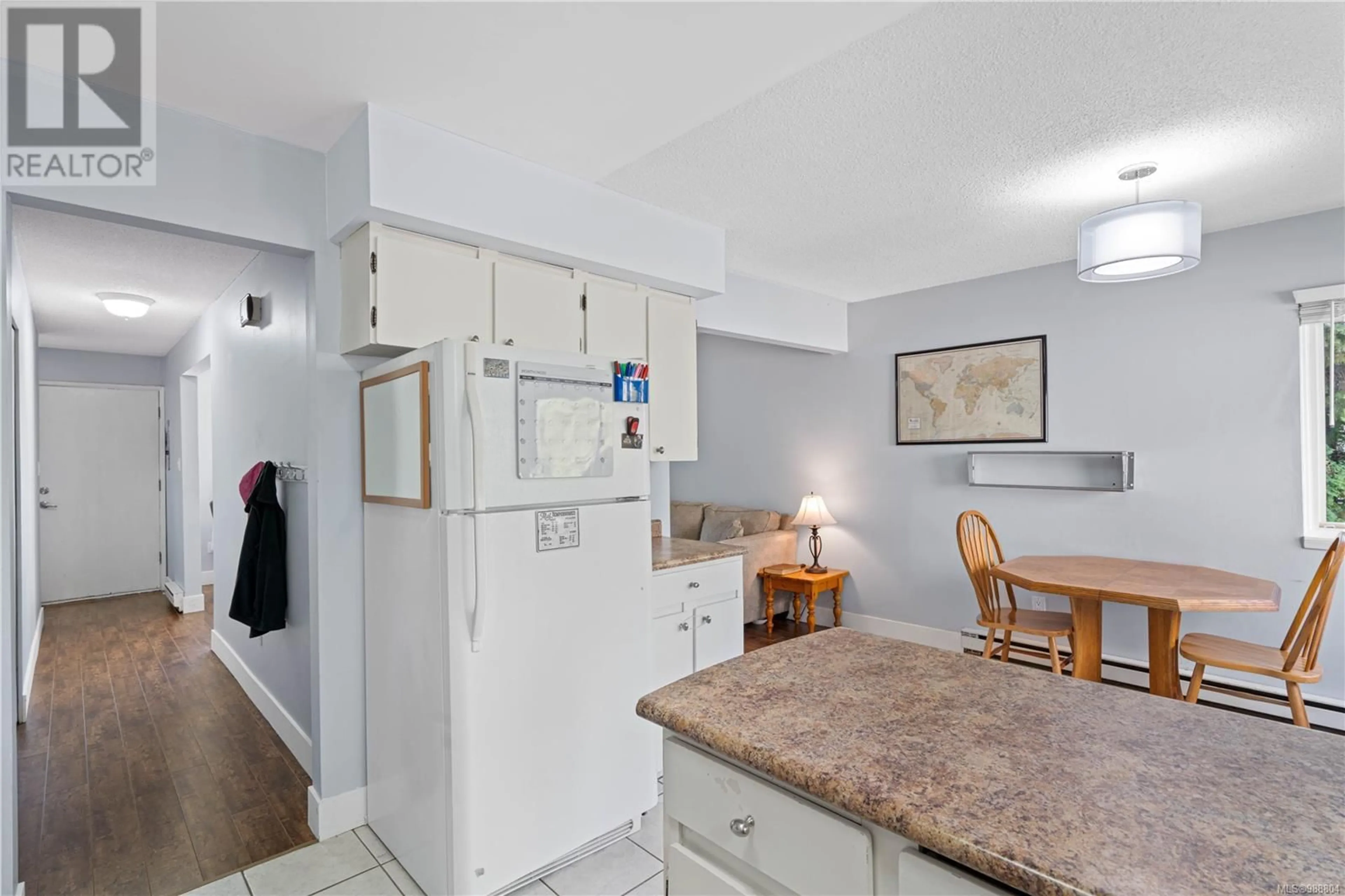 Standard kitchen, unknown for 1596 FULLER STREET, Nanaimo British Columbia V9S1B1