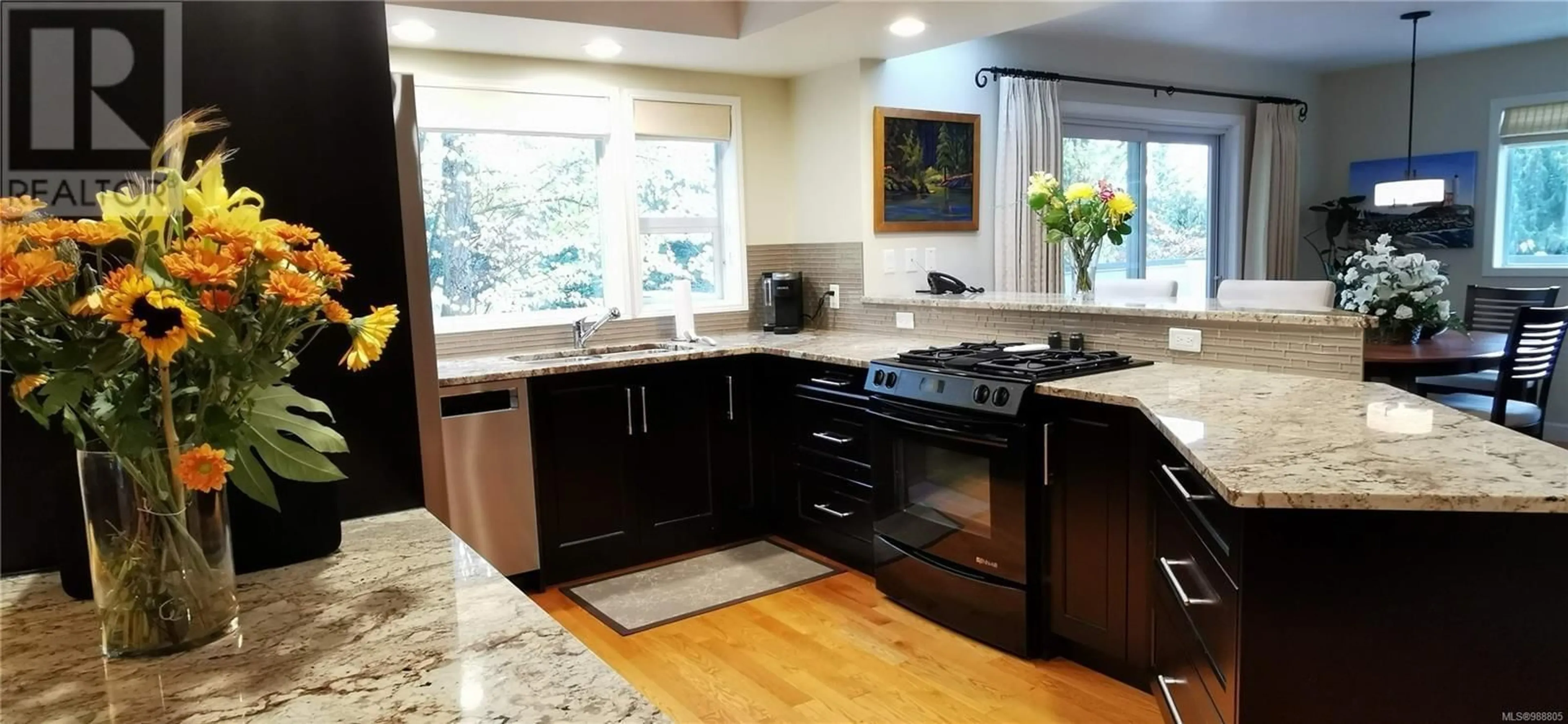 Open concept kitchen, unknown for 1644 Barkley Pl, North Saanich British Columbia V8L5E6