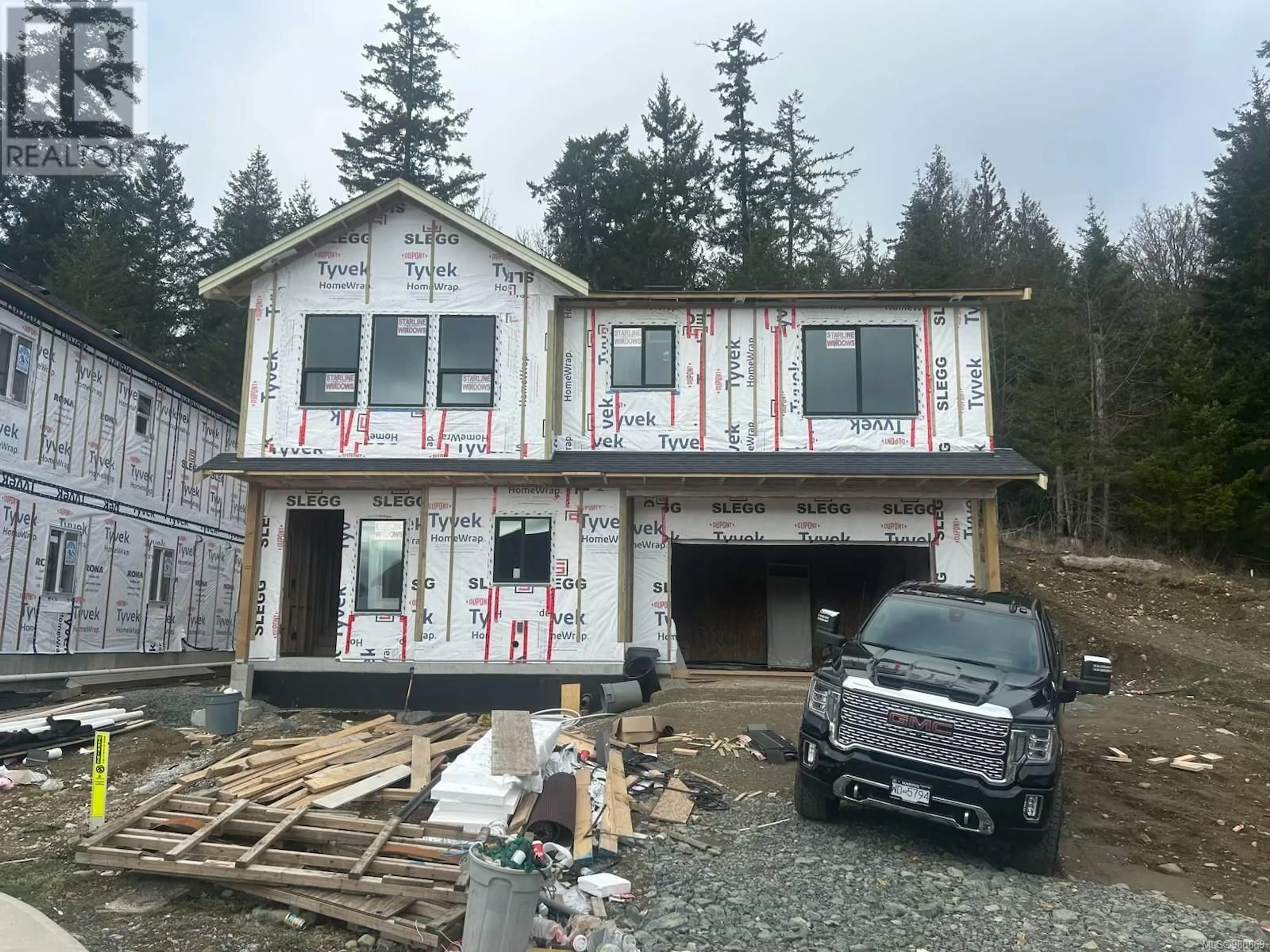 Home with vinyl exterior material, building for 2580 Nickson Way, Sooke British Columbia V9Z1P8