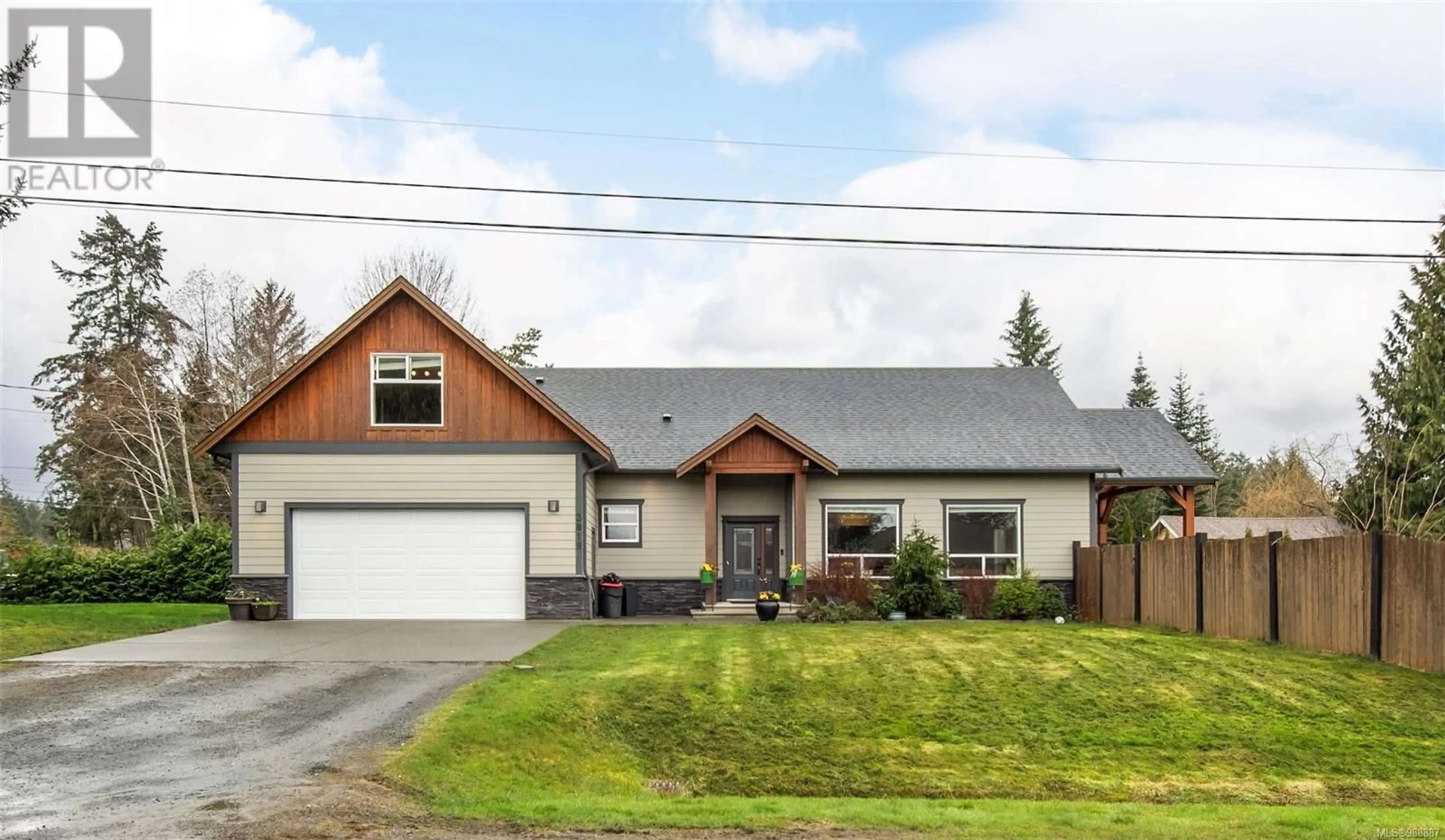 Home with vinyl exterior material, street for 3819 STUART PLACE, Campbell River British Columbia V9H1J7