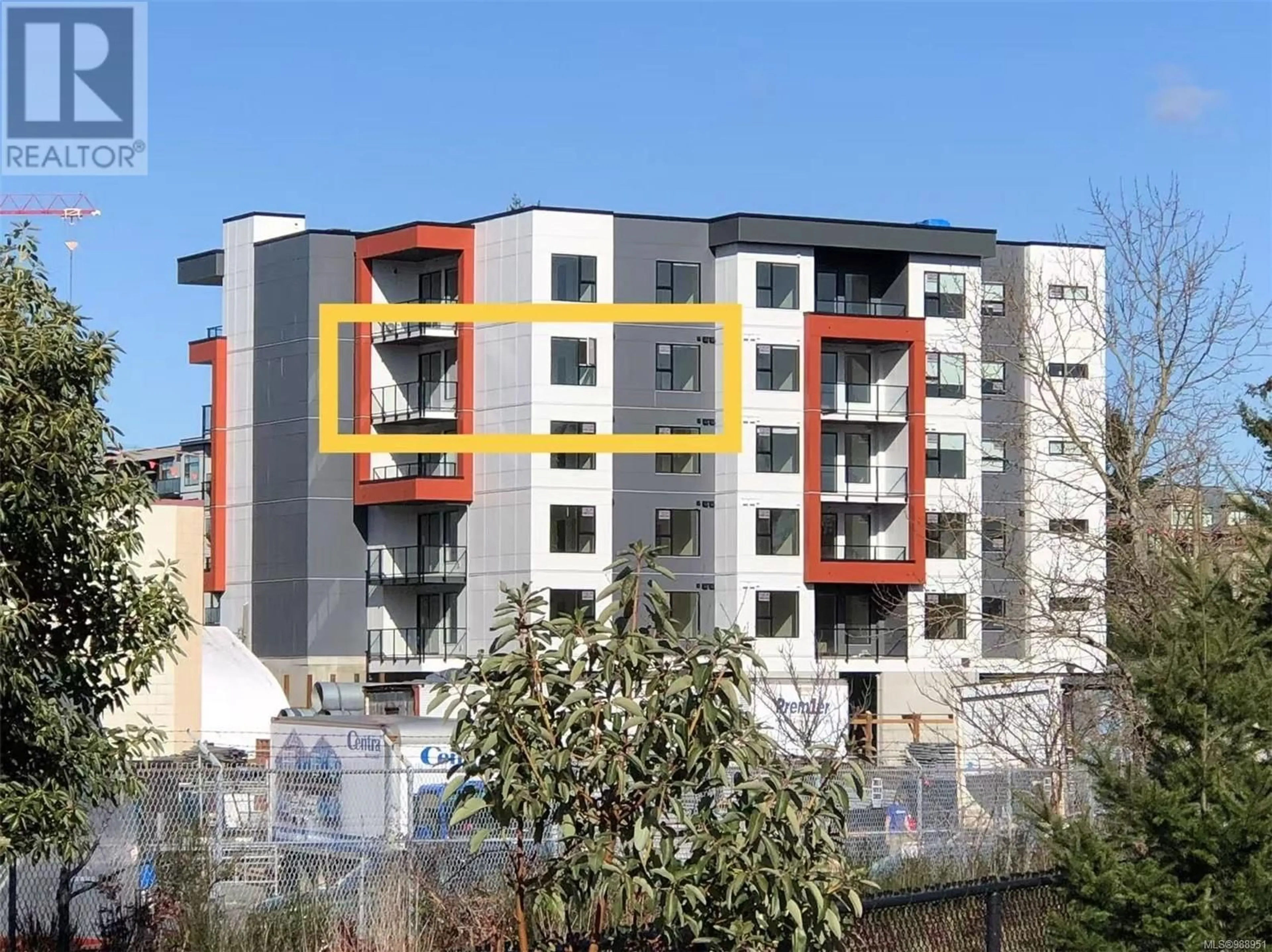 Balcony in the apartment, building for 502 815 Orono Ave, Langford British Columbia V9B2T9