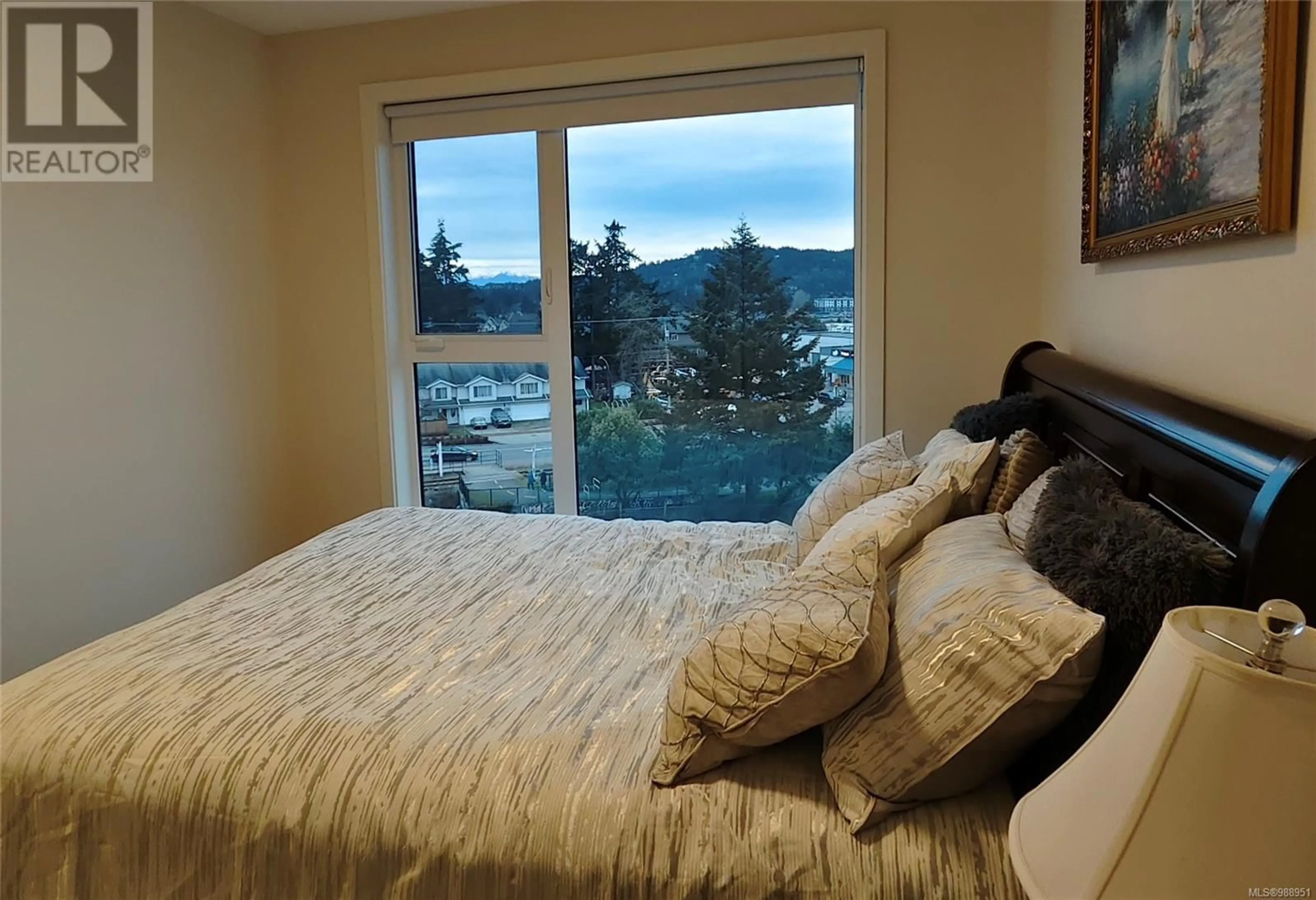 Bedroom with bed, unknown for 502 815 Orono Ave, Langford British Columbia V9B2T9