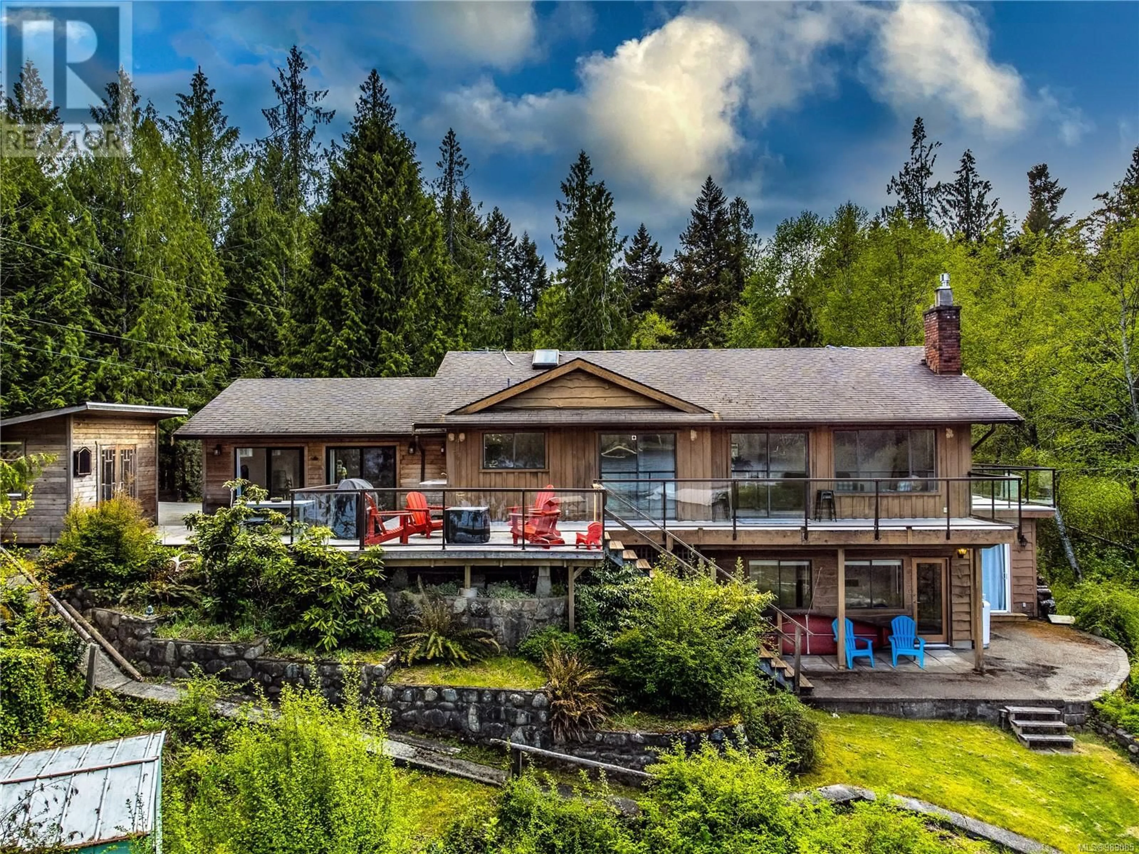 A pic from outside/outdoor area/front of a property/back of a property/a pic from drone, unknown for 2585 Wyldewood Ave, Shawnigan Lake British Columbia V0R2W3