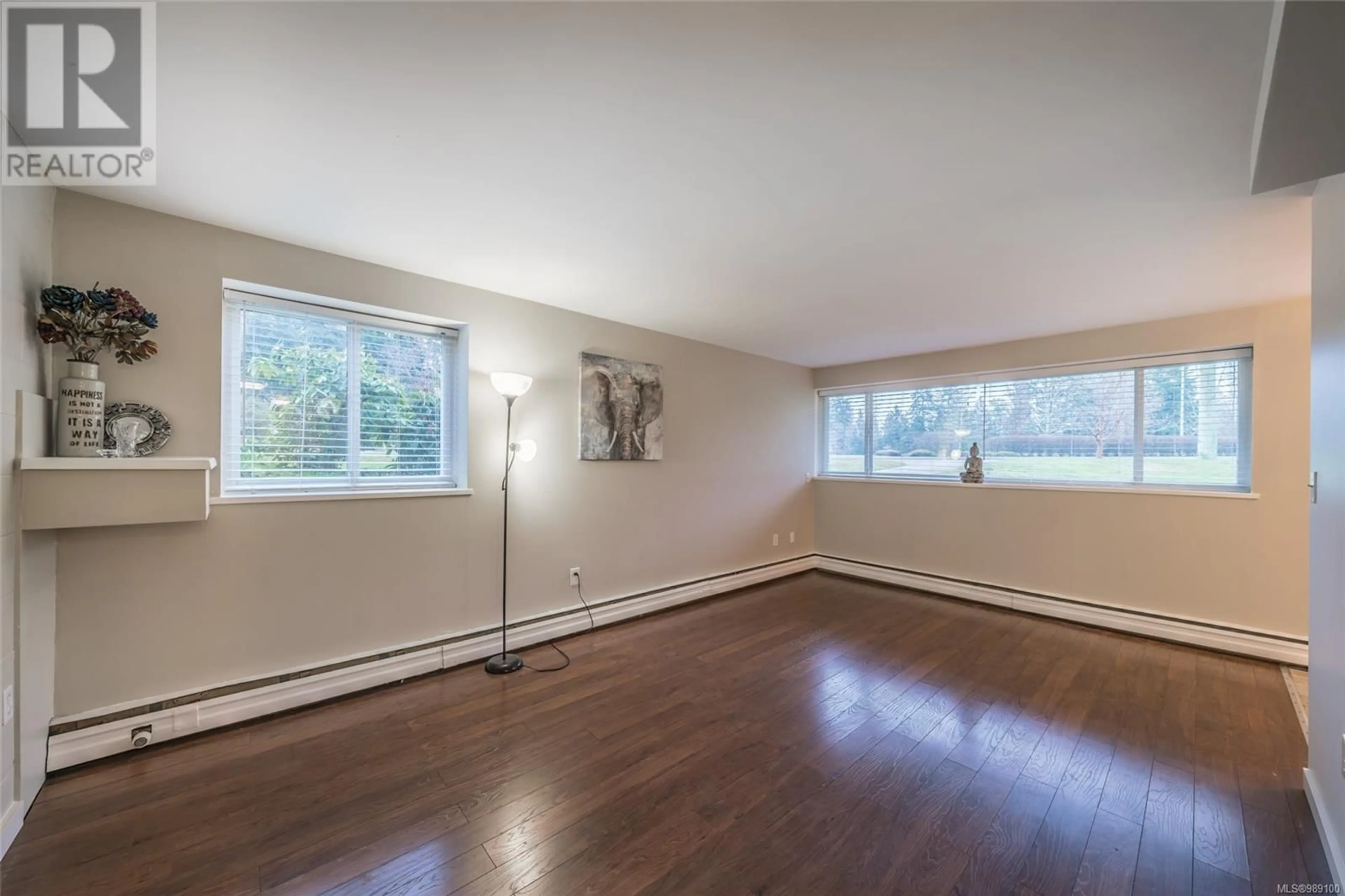 Patio, unknown for 1102 - 1097 BOWEN ROAD, Nanaimo British Columbia V9R2A4