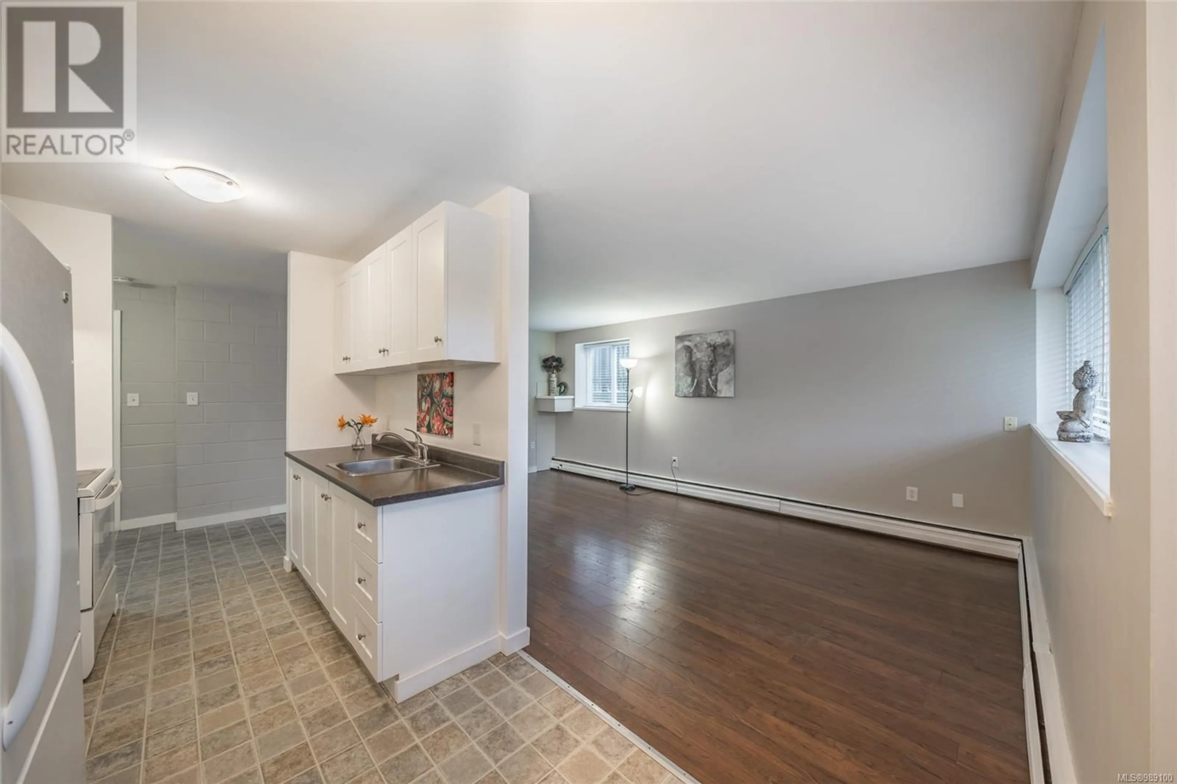 Unknown for 1102 - 1097 BOWEN ROAD, Nanaimo British Columbia V9R2A4