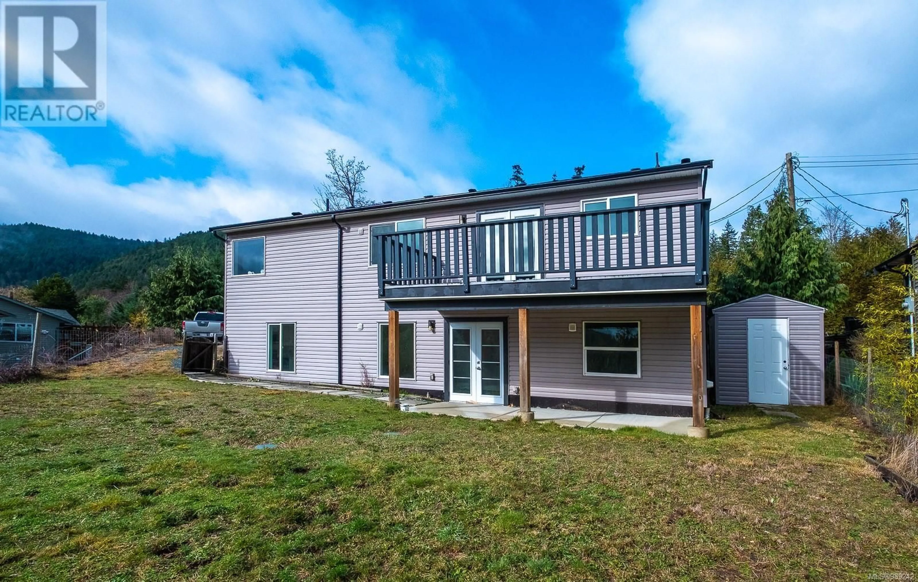 Home with vinyl exterior material, building for 1770 JAY BELL TRAIL, Qualicum Beach British Columbia V9K2S3