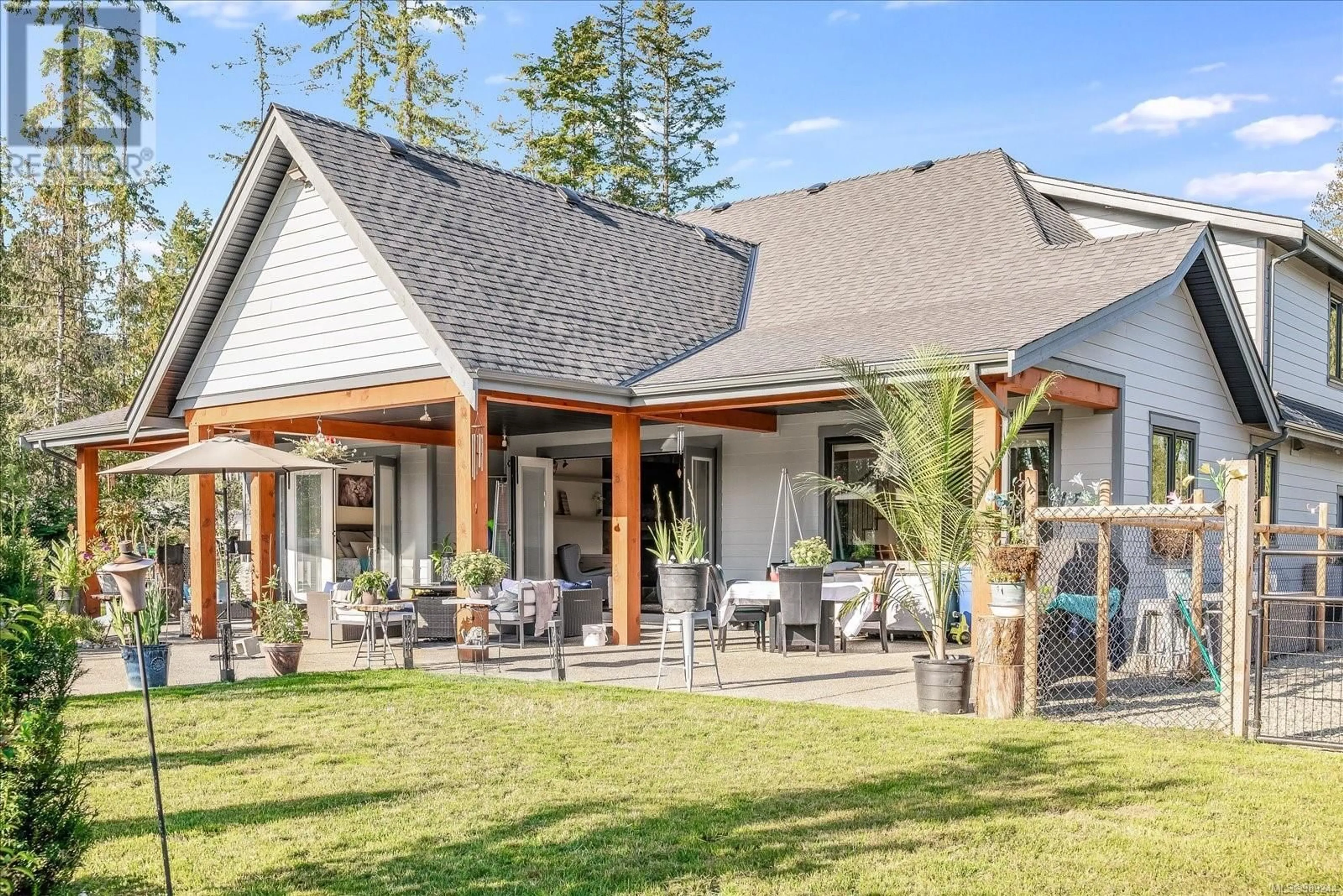 Patio, mountain view for 1248 Station Rd, Coombs British Columbia V0R1M0