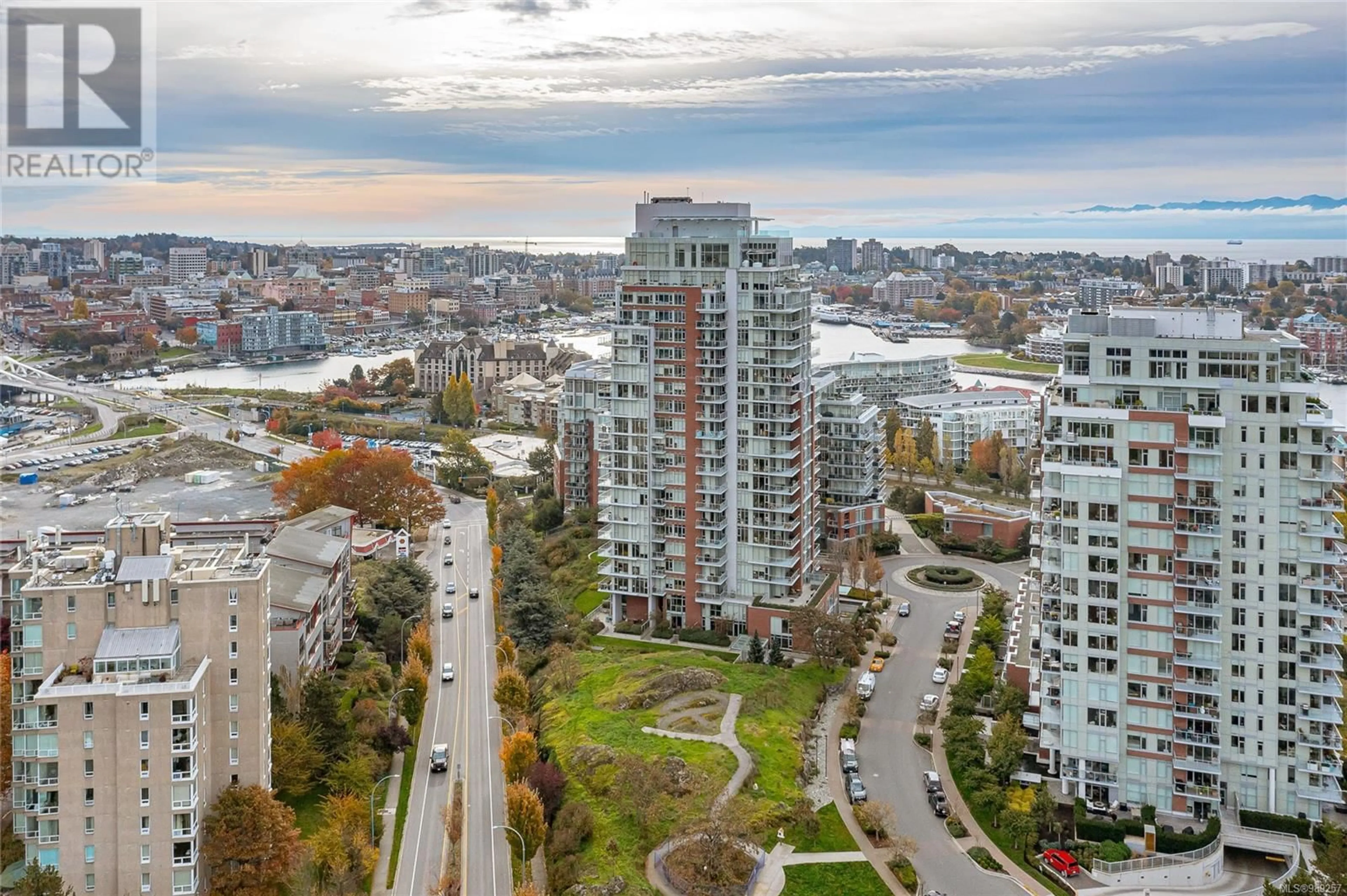 A pic from outside/outdoor area/front of a property/back of a property/a pic from drone, city buildings view from balcony for 606 83 Saghalie Rd, Victoria British Columbia V9A0E7