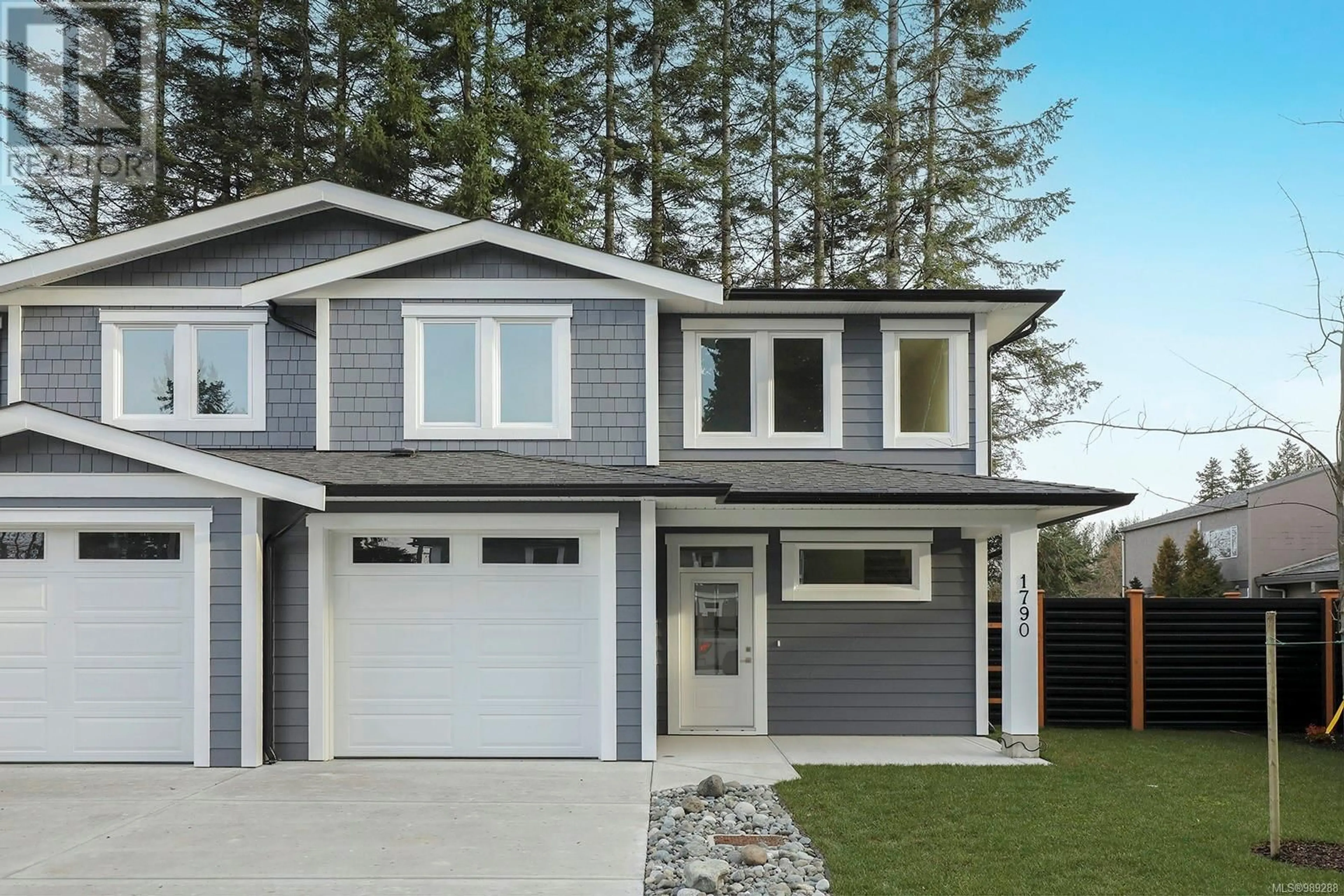 Home with vinyl exterior material, street for 1790 15th St, Courtenay British Columbia V9N2C2