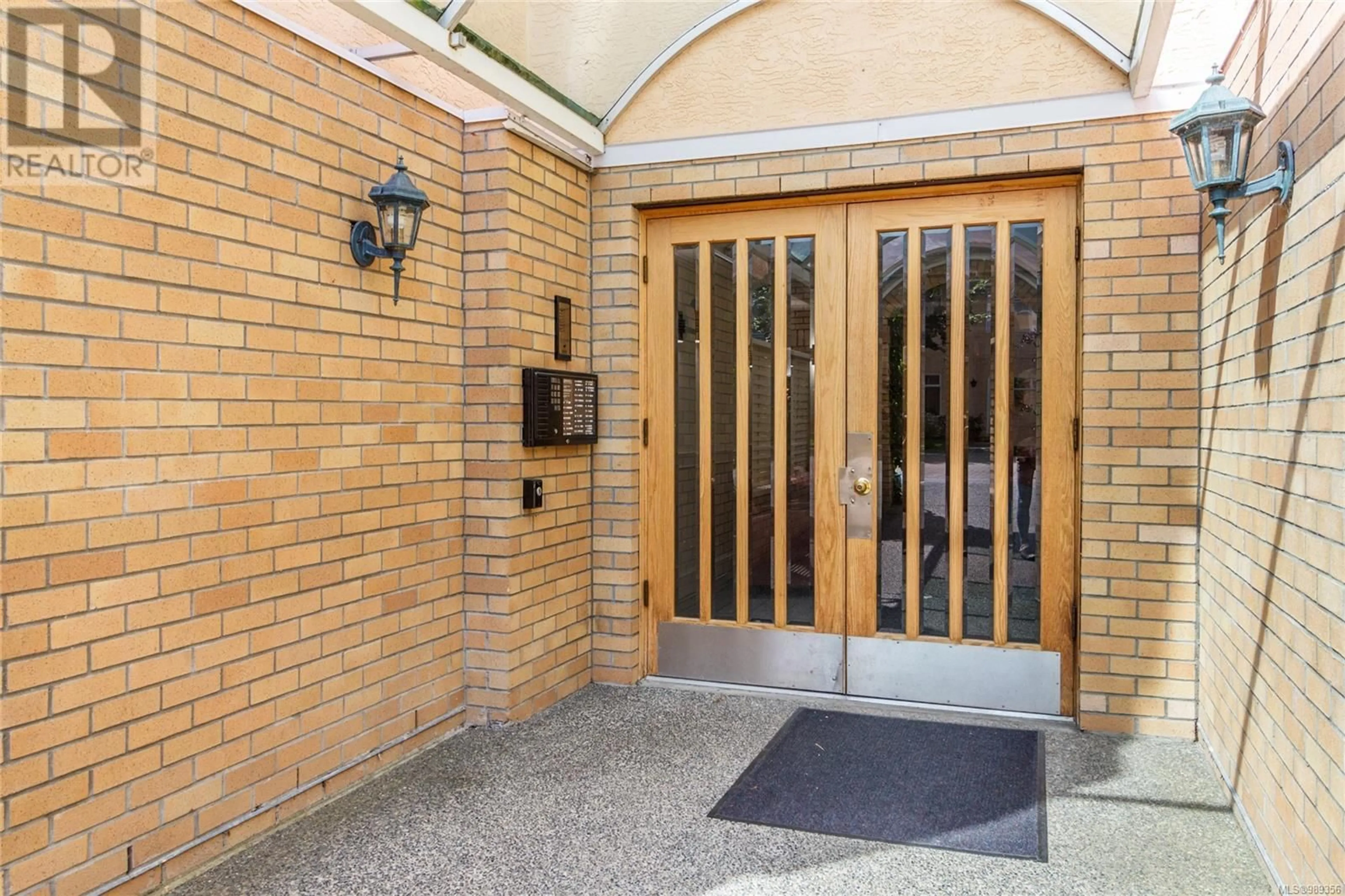 Unknown for 405 - 2311 MILLS ROAD, Sidney British Columbia V8L2C3