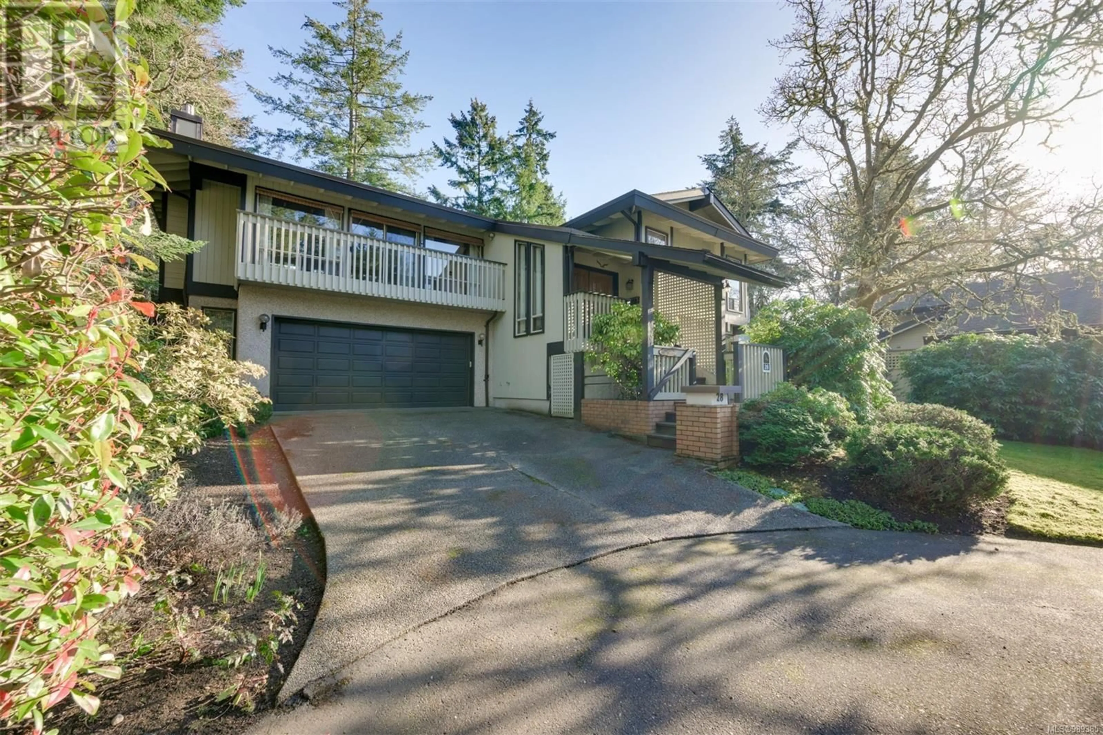 Unknown for 28 - 909 CAROLWOOD DRIVE, Saanich British Columbia V8X3T9