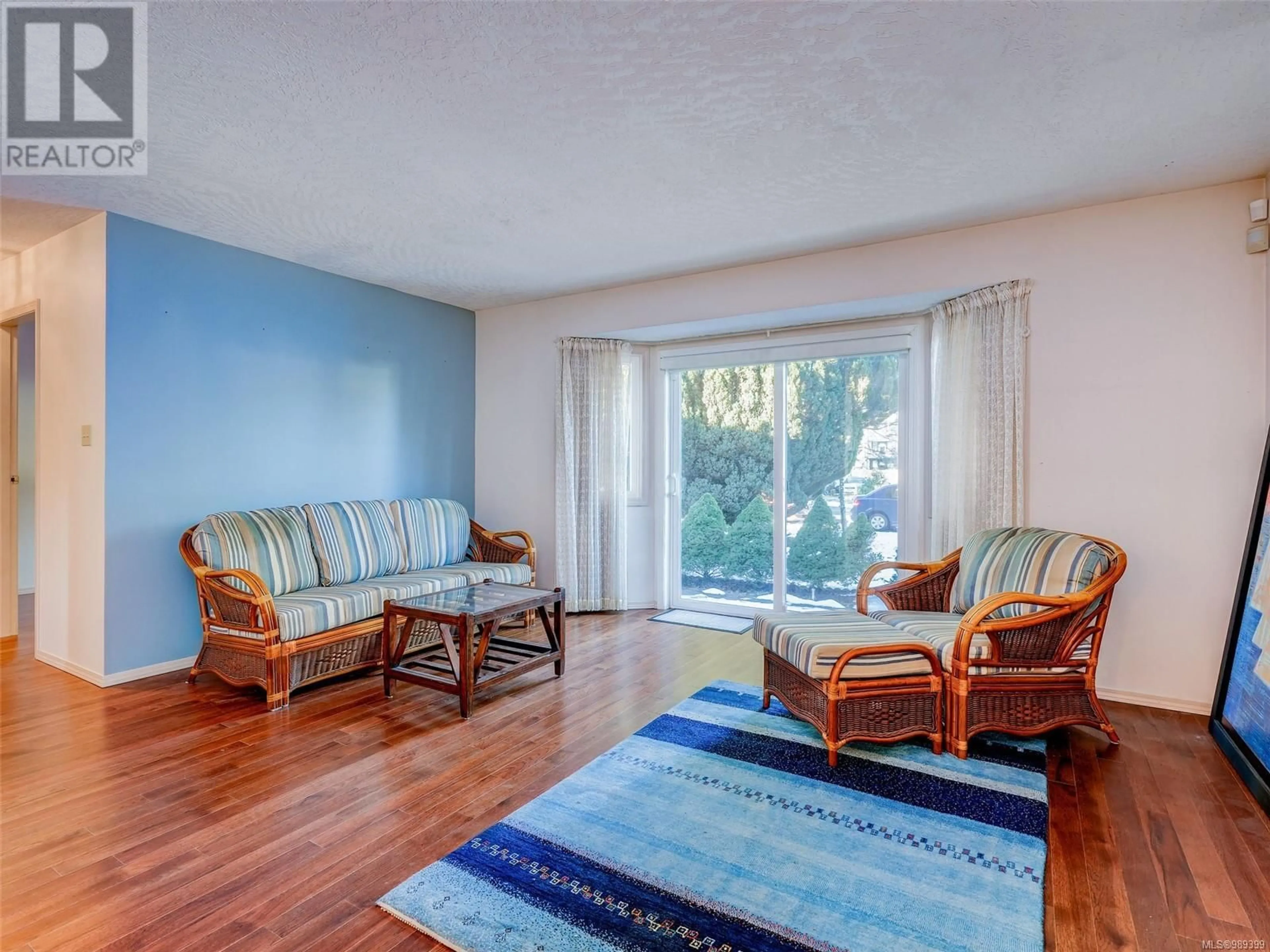 Living room with furniture, unknown for 4 2775 Grainger Rd, Langford British Columbia V9B3K7