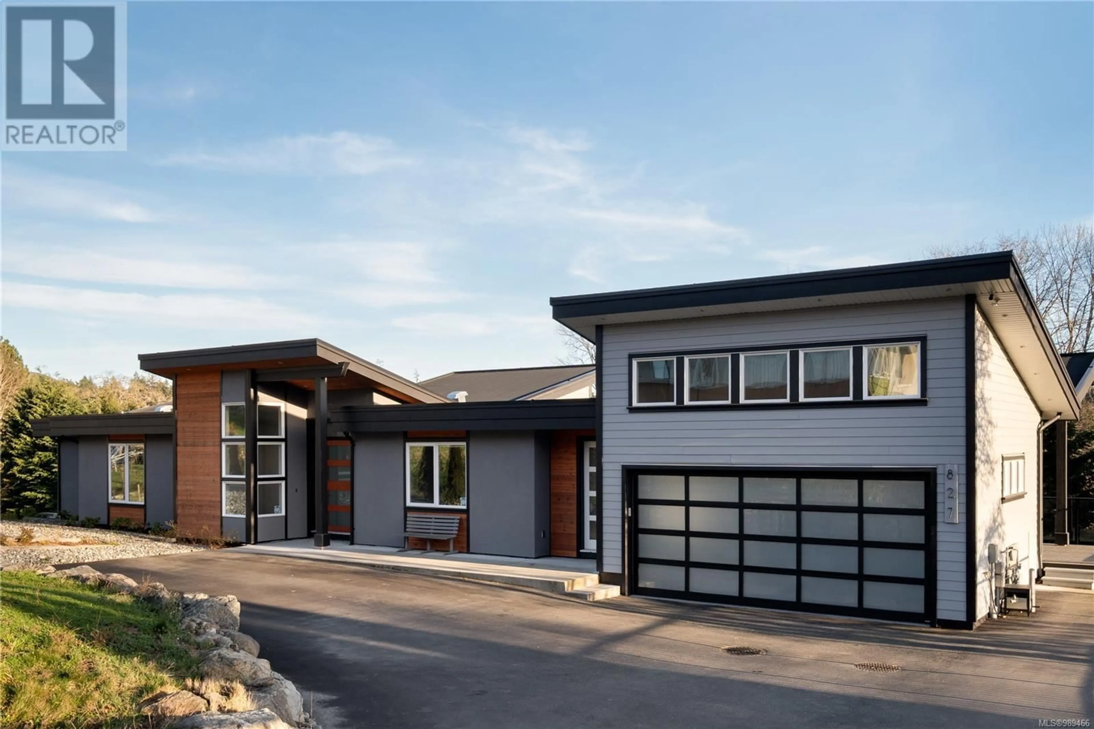 Unknown for 827 ROYAL OAK AVENUE, Saanich British Columbia V8X3T3