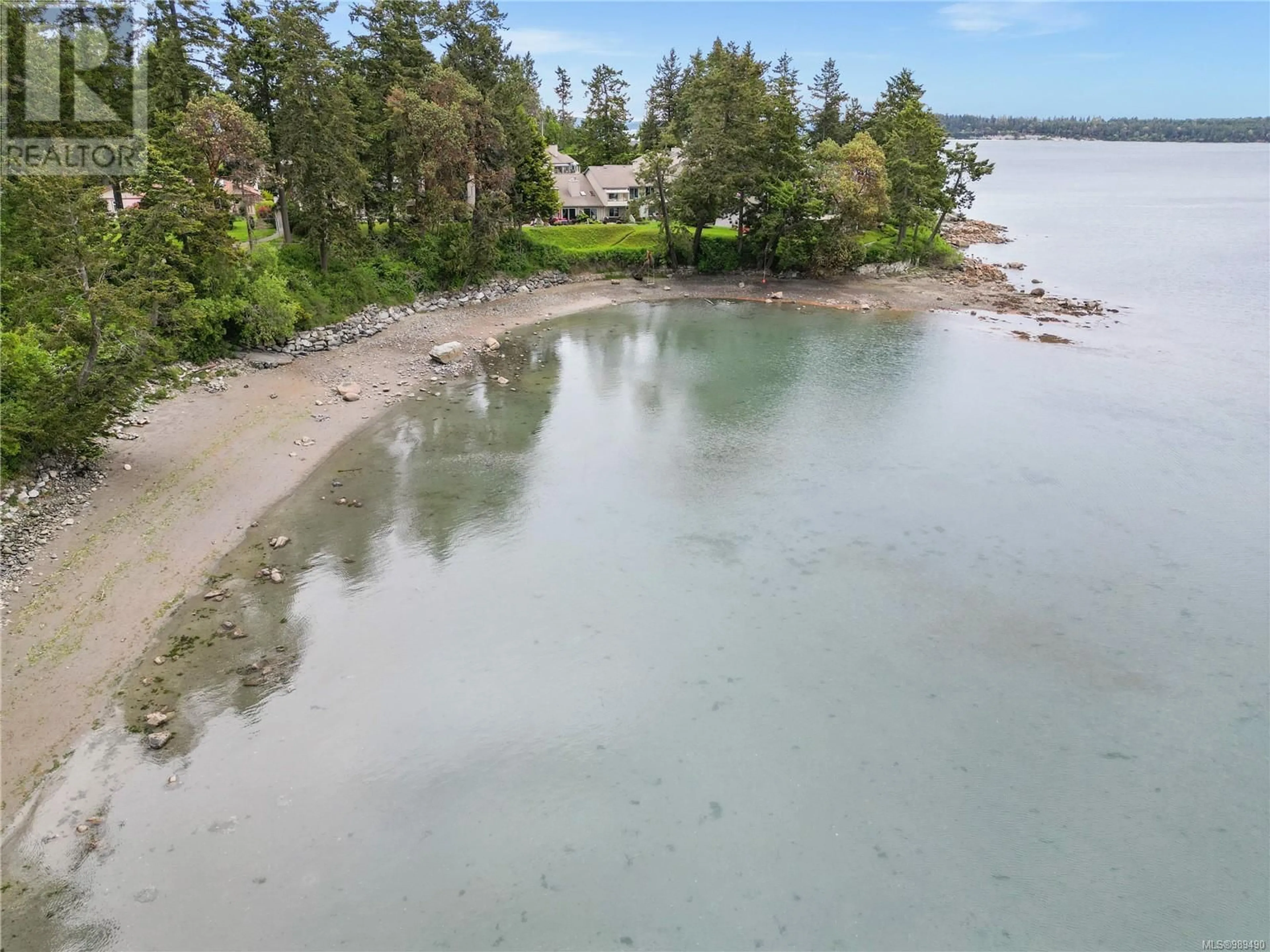 A pic from outside/outdoor area/front of a property/back of a property/a pic from drone, water/lake/river/ocean view for 16 2600 Ferguson Rd, Central Saanich British Columbia V8M2C1