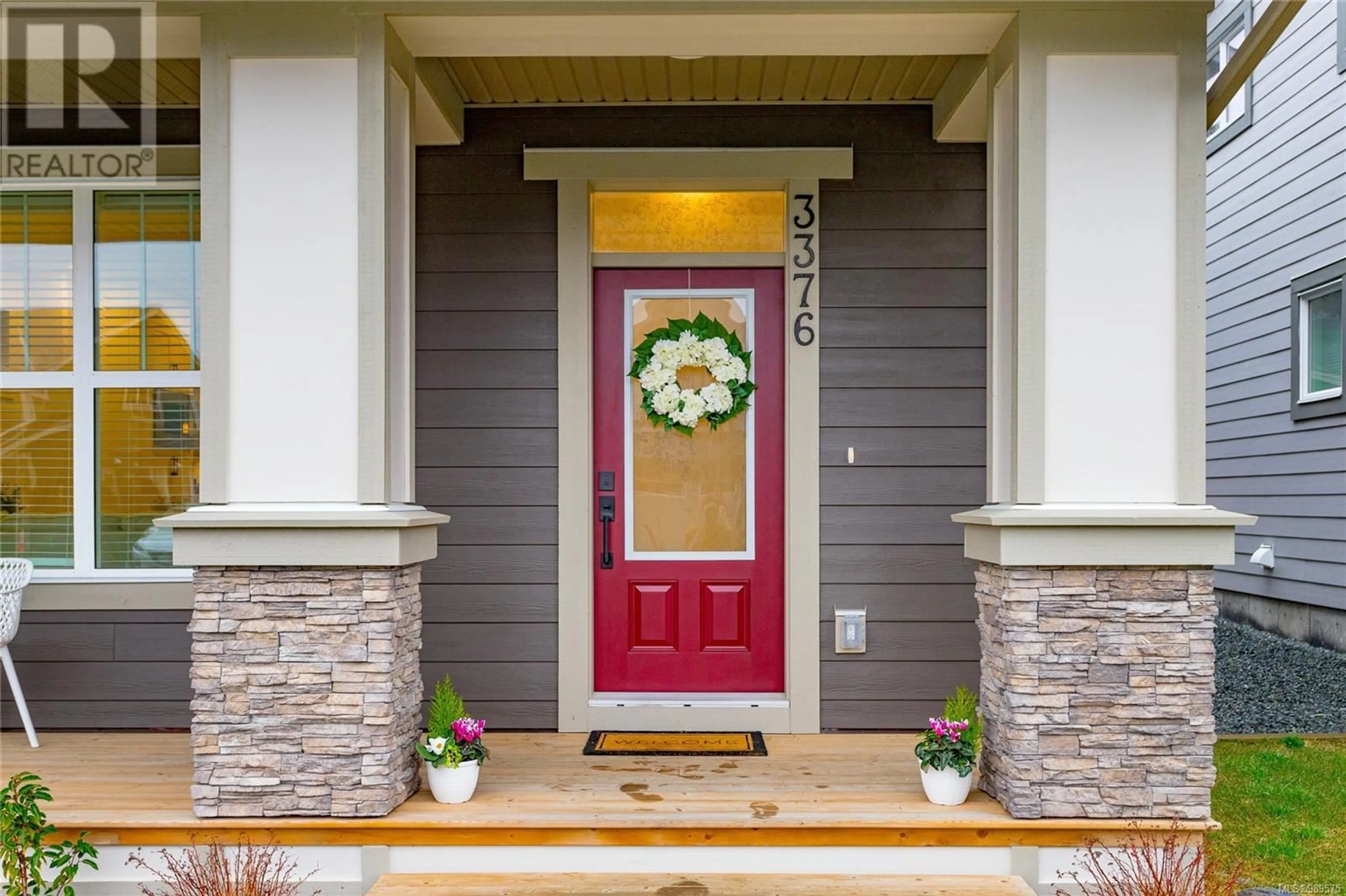 Indoor entryway for 3376 Ryder Hesjedal Way, Colwood British Columbia V9C0R5