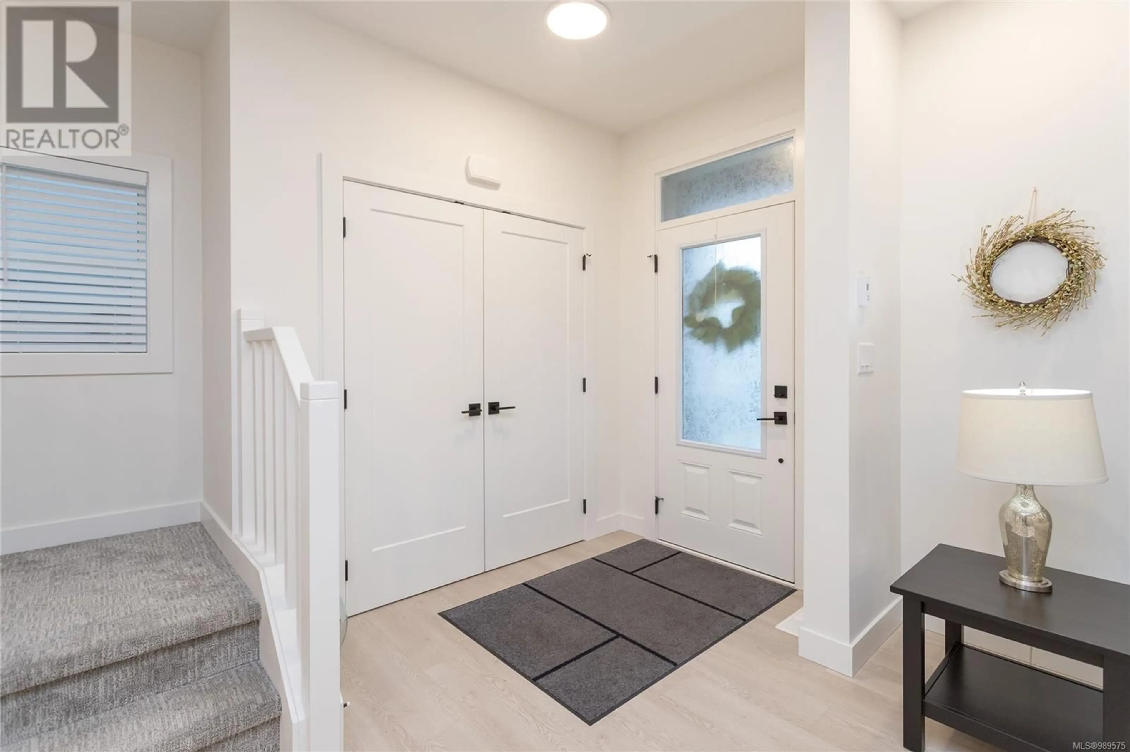 Indoor entryway for 3376 Ryder Hesjedal Way, Colwood British Columbia V9C0R5