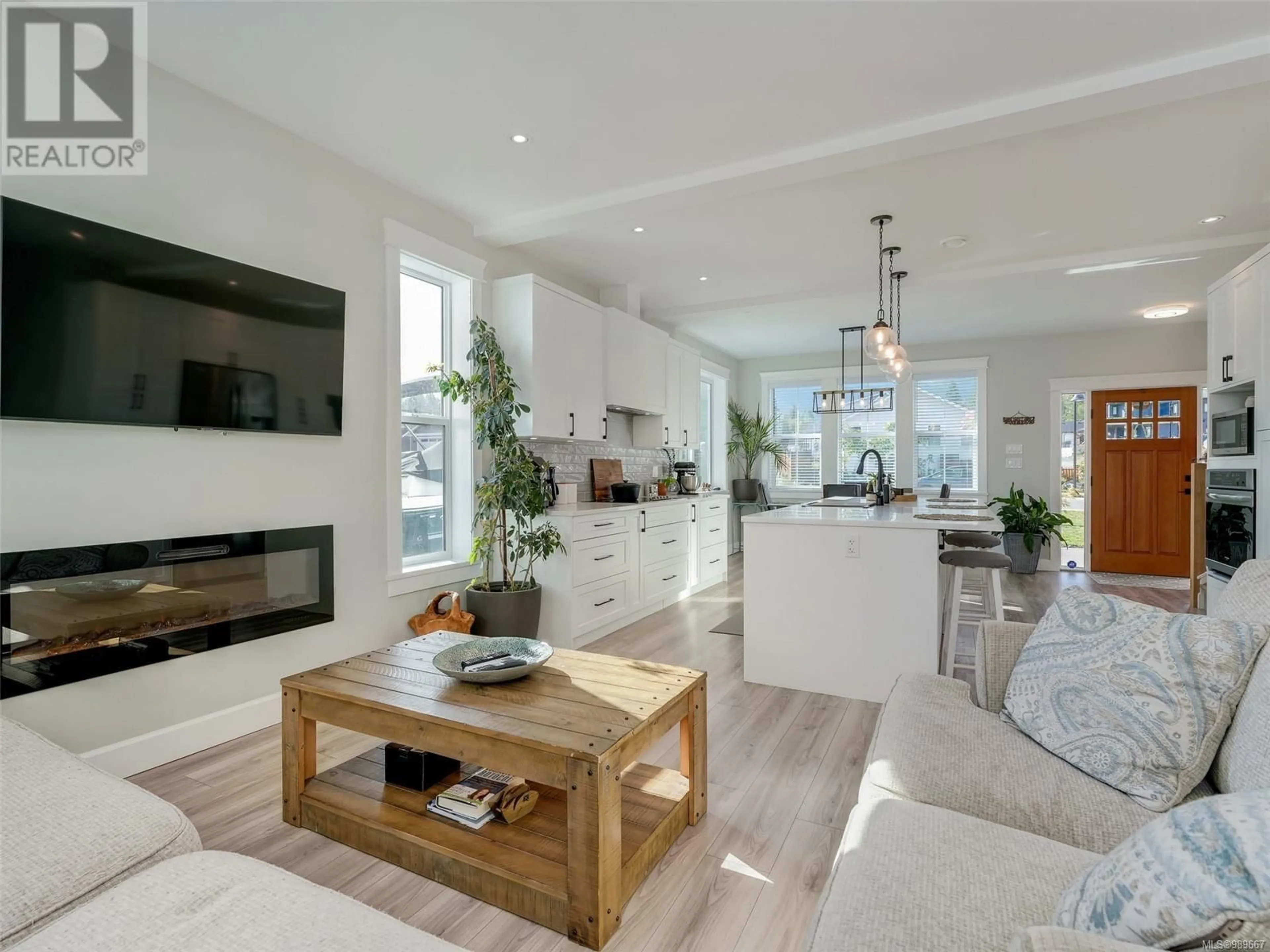 Open concept kitchen, unknown for 141 EDGEWOOD DRIVE, Lake Cowichan British Columbia V0R2G0