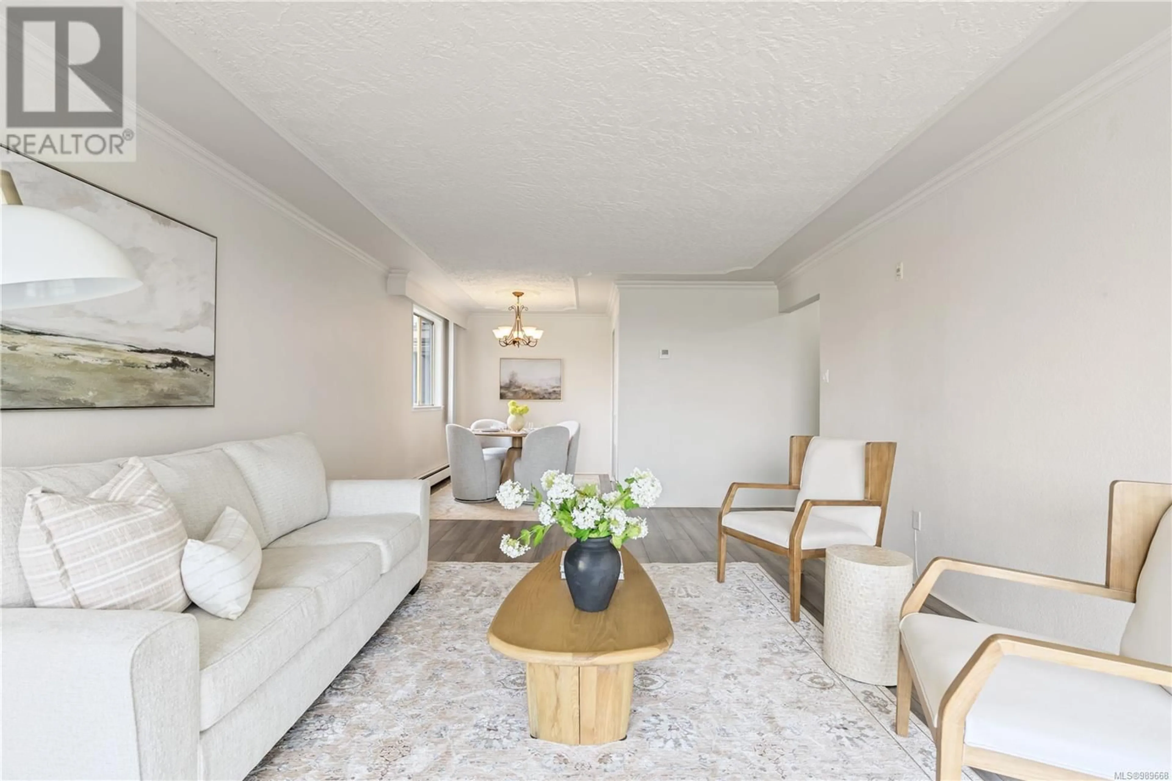 Living room with furniture, unknown for 127 - 1025 INVERNESS ROAD, Saanich British Columbia V8X5S2