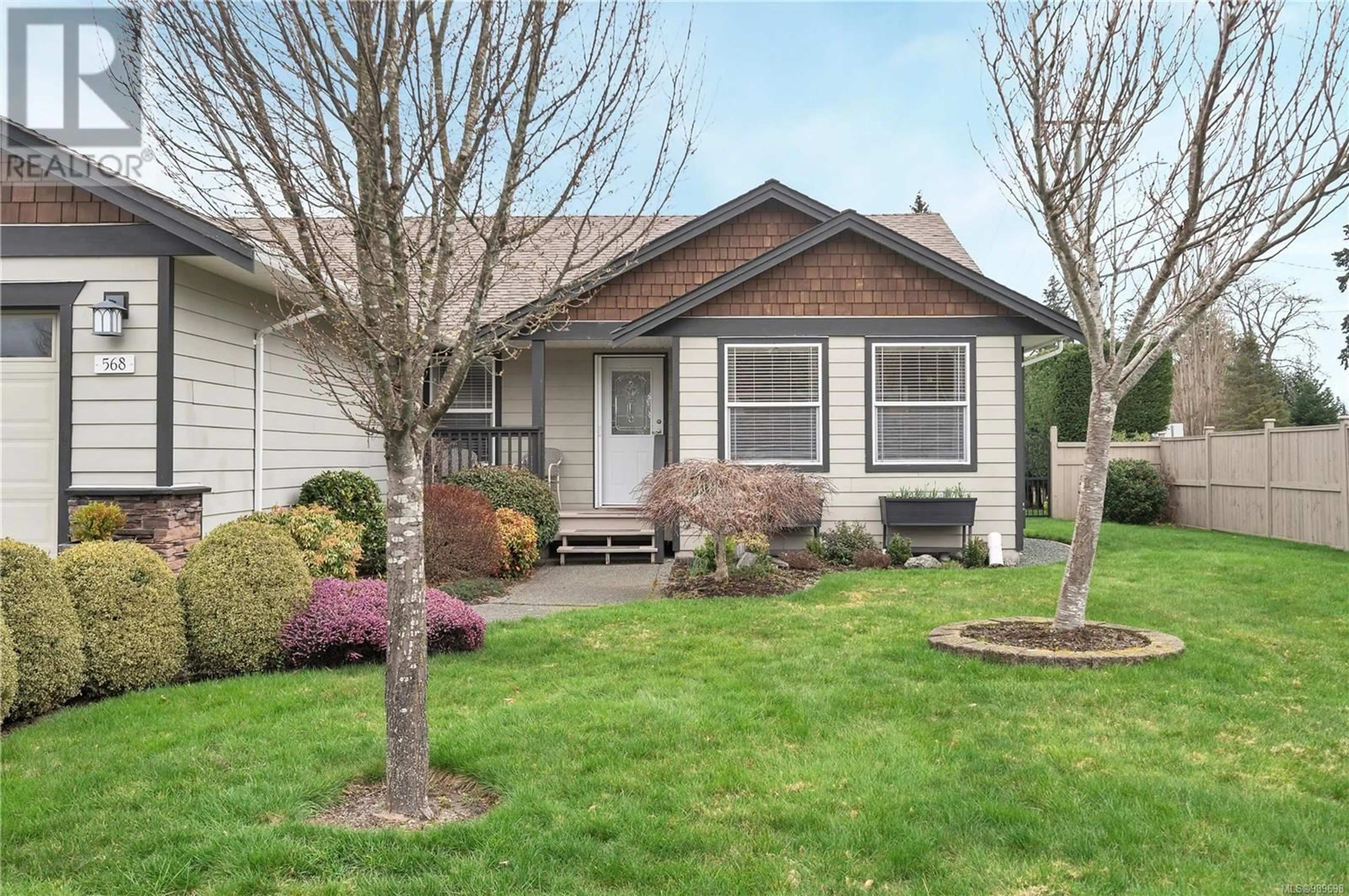 Home with vinyl exterior material, street for 568 NELSON ROAD, Campbell River British Columbia V9H1V1