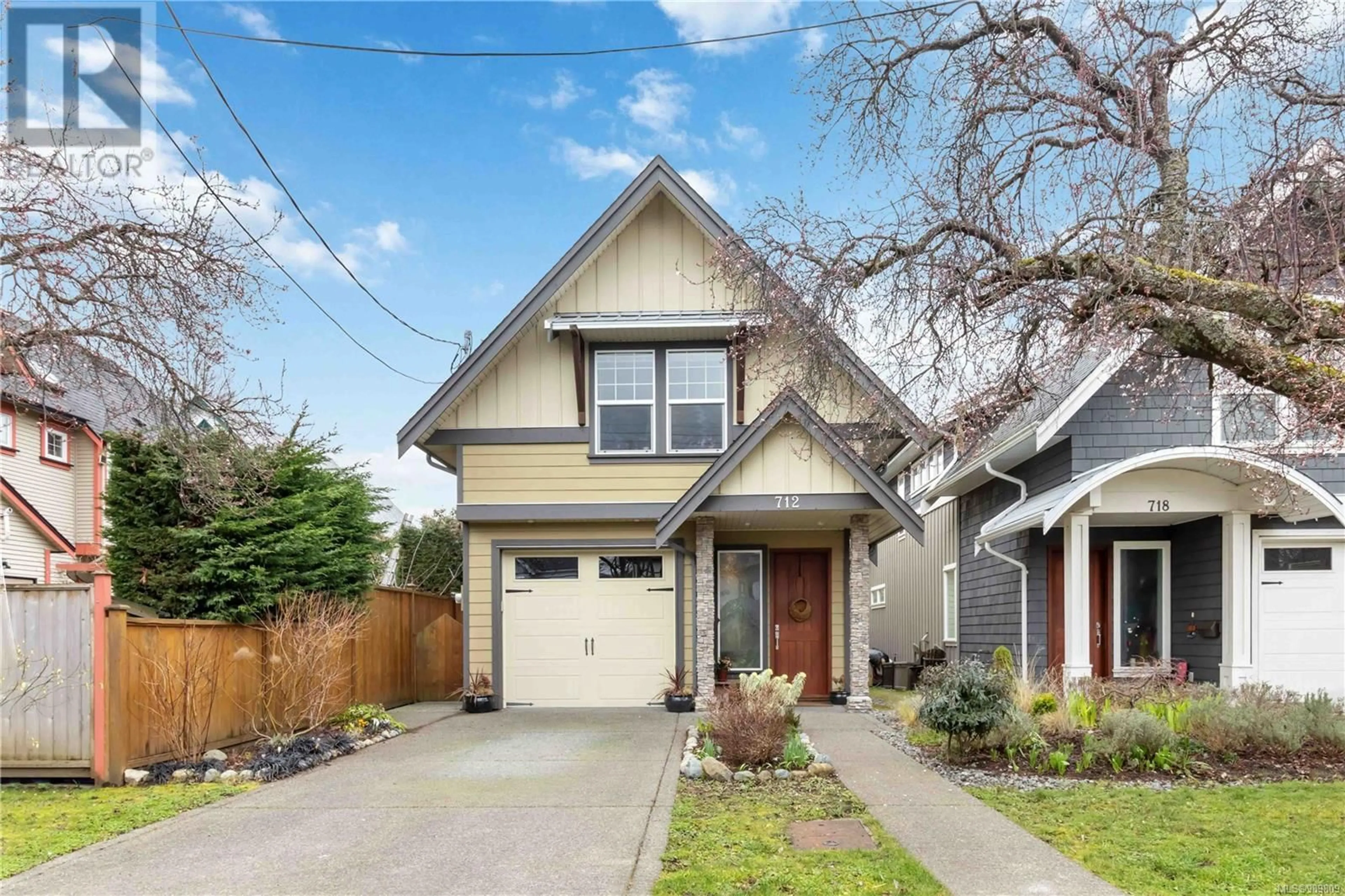 Home with brick exterior material, street for 712 Powderly Ave, Victoria British Columbia V9A2Z4