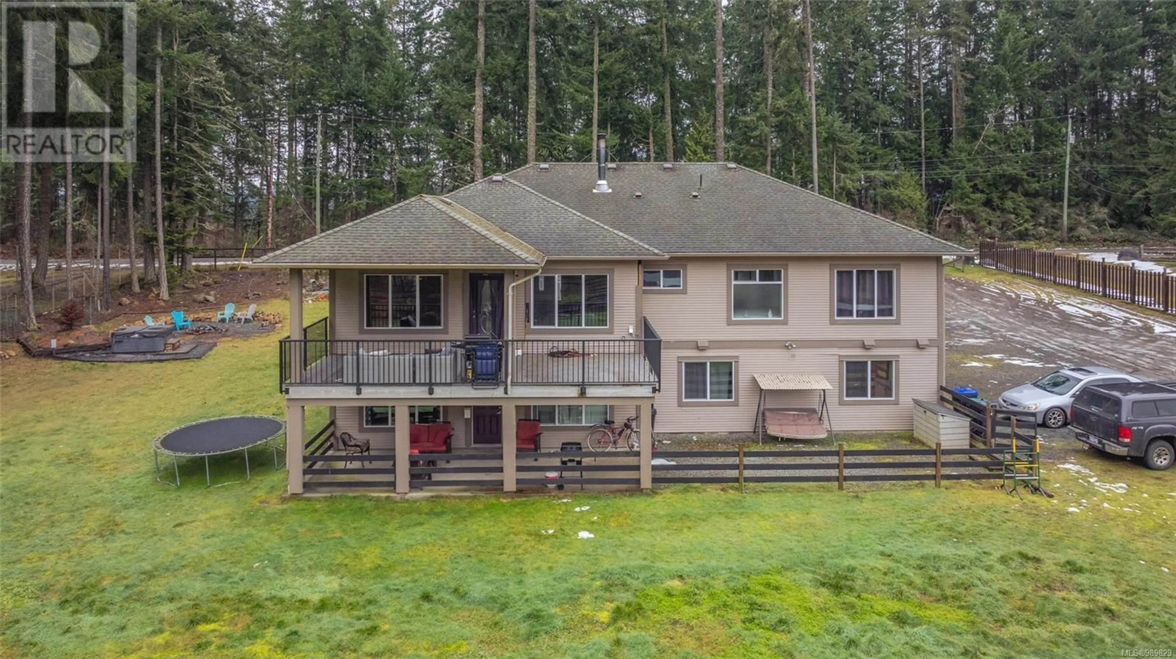 A pic from outside/outdoor area/front of a property/back of a property/a pic from drone, unknown for 315 Allsbrook Rd, Errington British Columbia V9P2A8