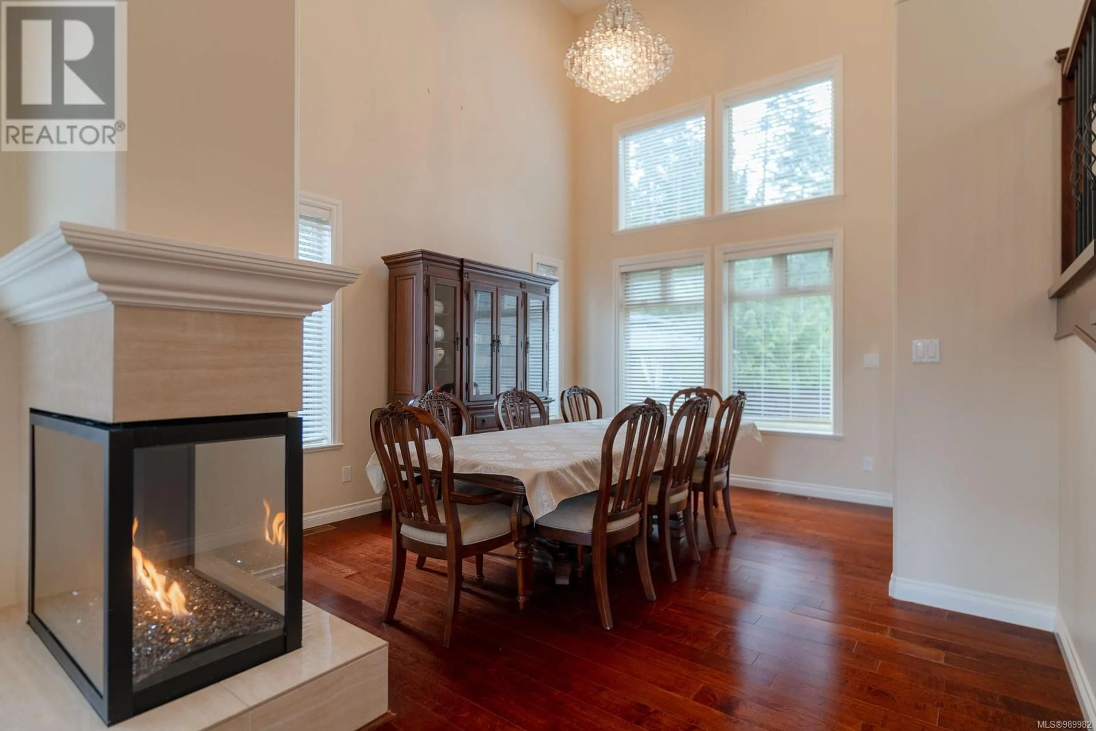 Dining room, wood/laminate floor for 3454 WATERFERN DRIVE, Port Alberni British Columbia V9Y0A4