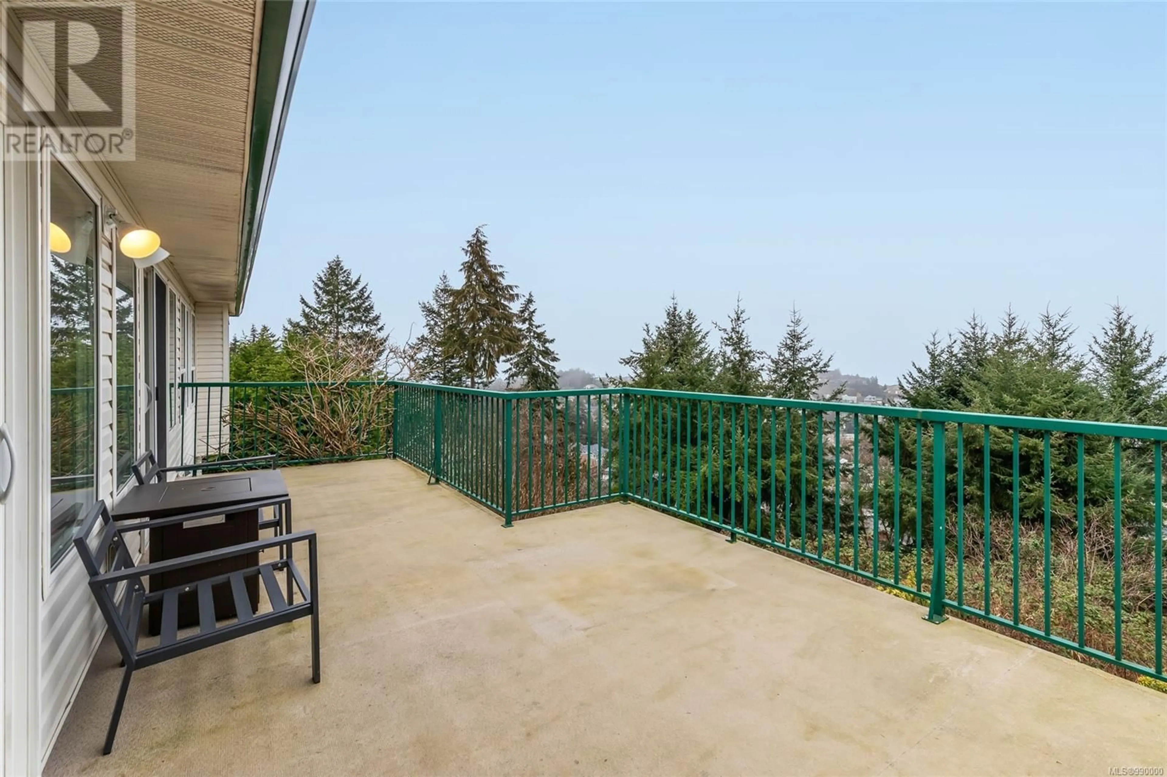 Patio, unknown for 4718 LAGUNA WAY, Nanaimo British Columbia V9T5C3