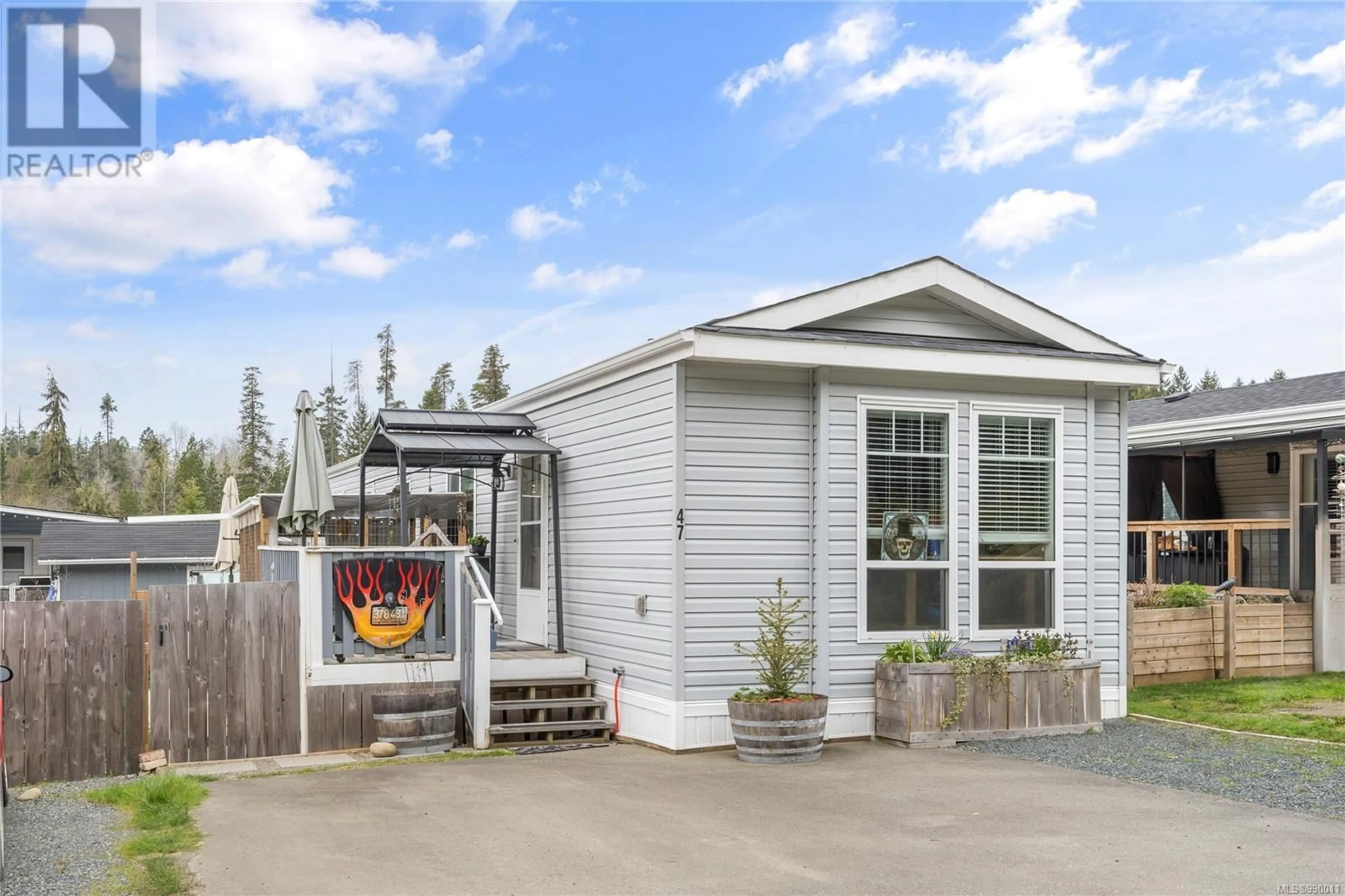 Home with vinyl exterior material, street for 47 - 1720 WHIBLEY ROAD, Coombs British Columbia V0R1M0