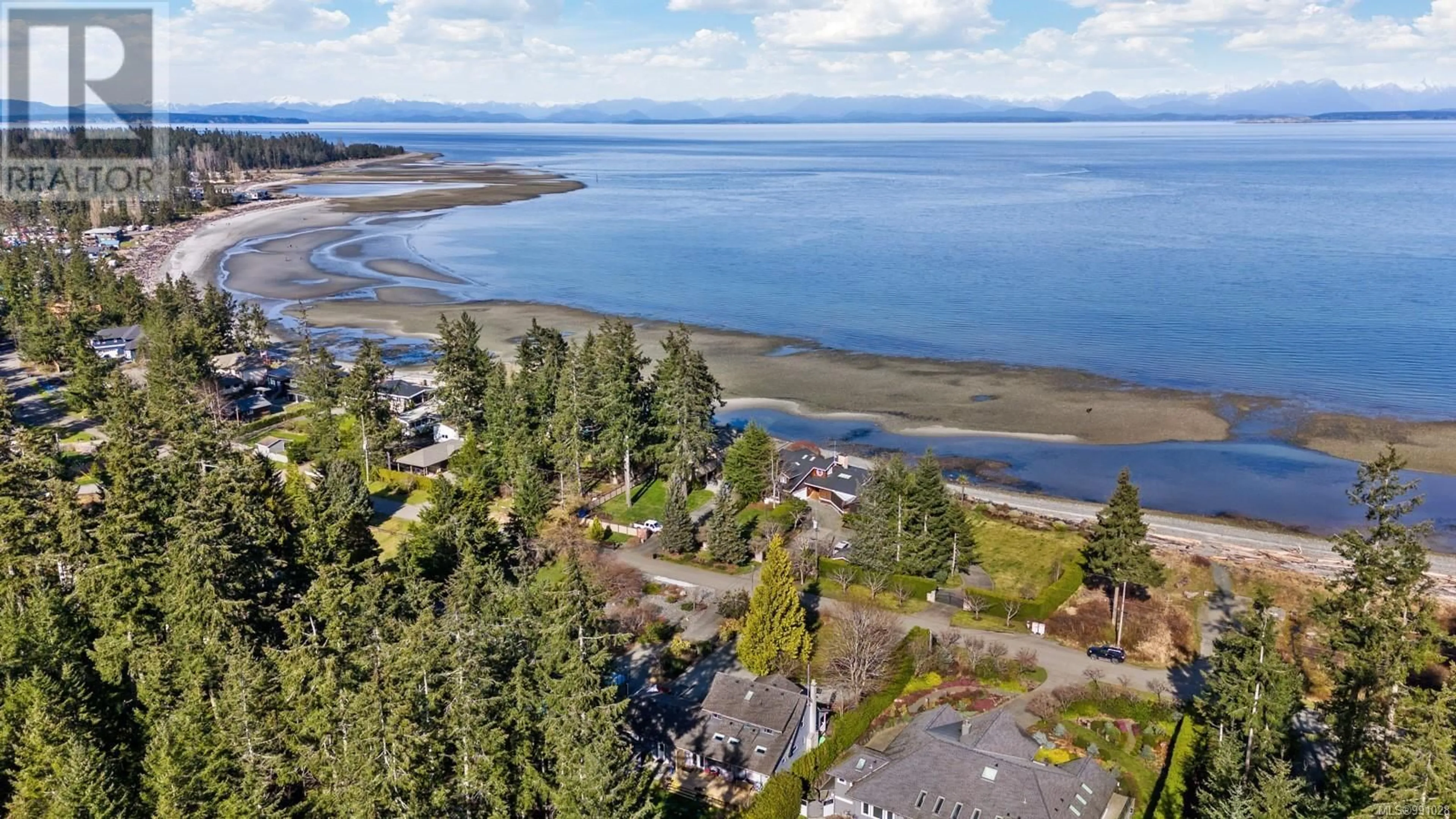 A pic from outside/outdoor area/front of a property/back of a property/a pic from drone, water/lake/river/ocean view for 8839 DRIFTWOOD Rd, Black Creek British Columbia V9J1A8