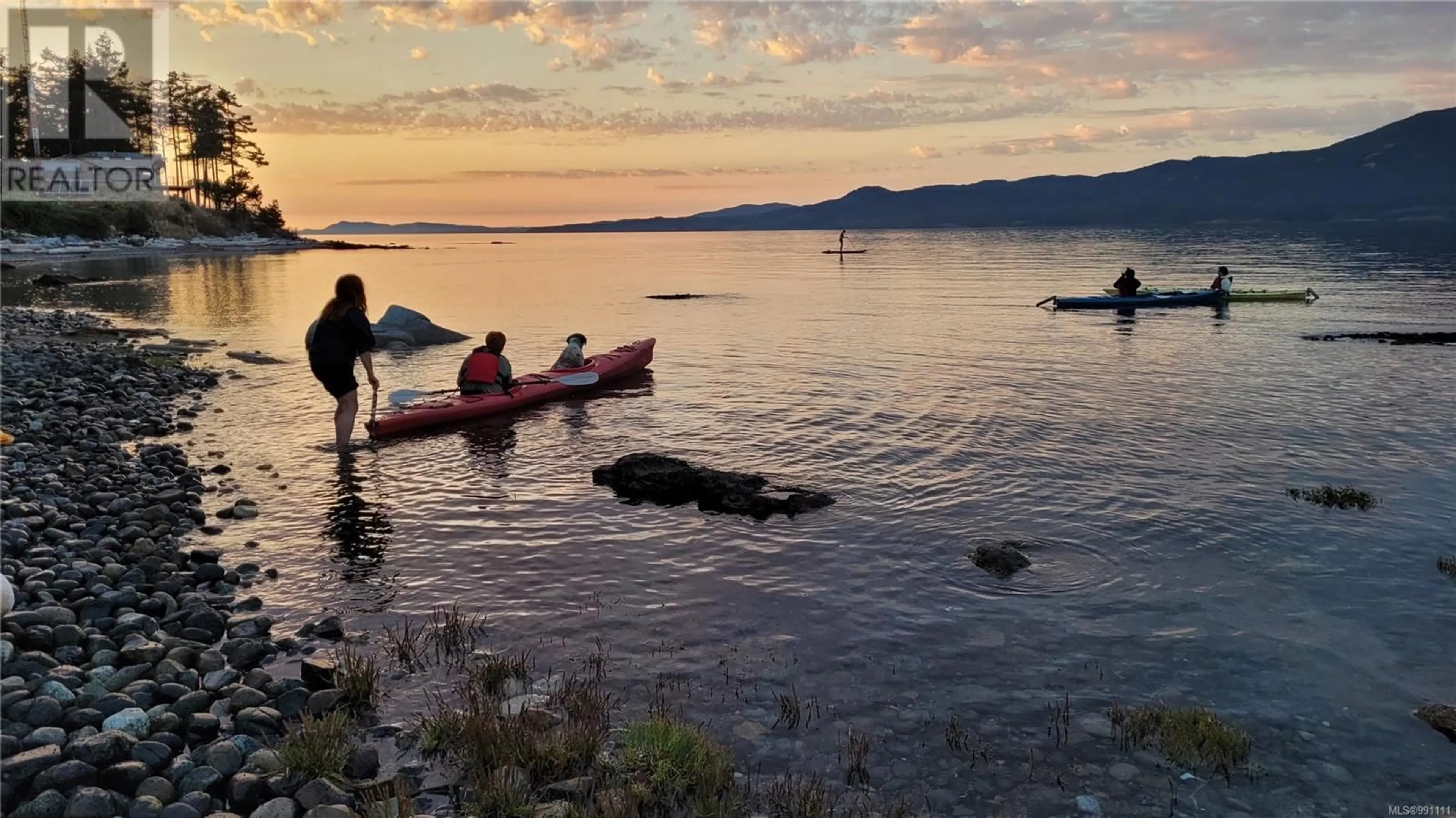 Blurry image for 15 SPRING BAY ROAD, Lasqueti Island British Columbia V0R2J0