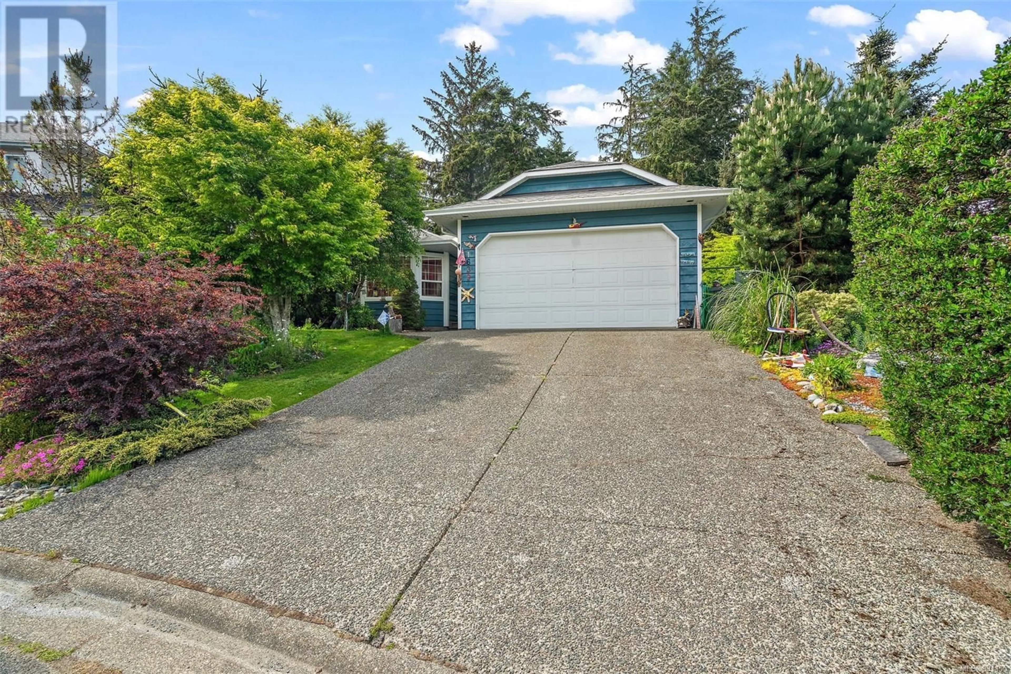 Home with vinyl exterior material, street for 1639 ELISE CLOSE, Sooke British Columbia V9Z0T7